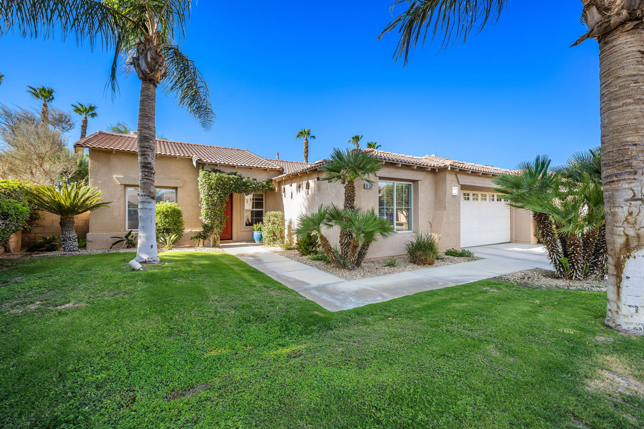 Indio, California, 92201, United States, 3 Bedrooms Bedrooms, ,2 BathroomsBathrooms,Residential,For Sale,1910889