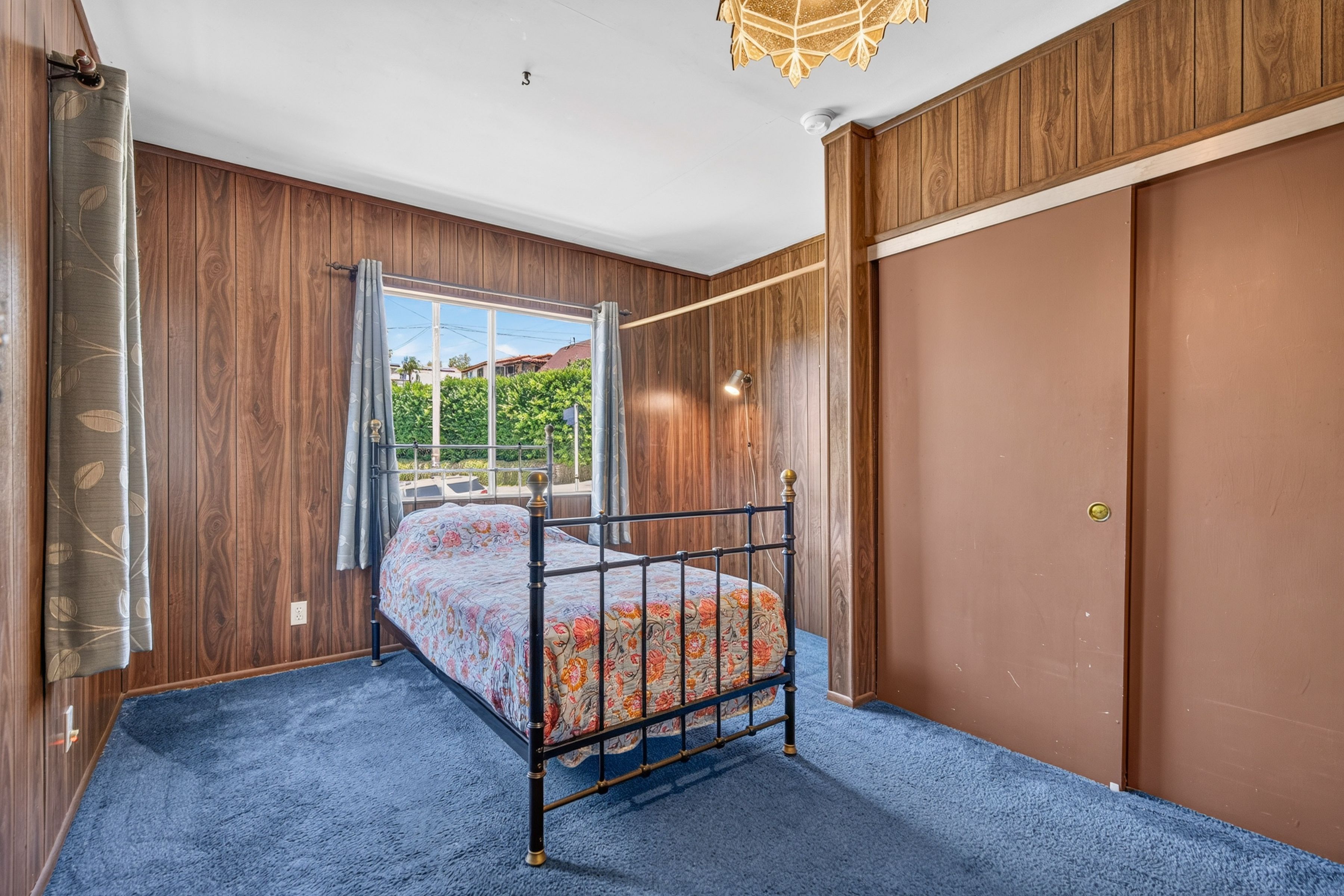  2840   Herkimer St - 物件實景