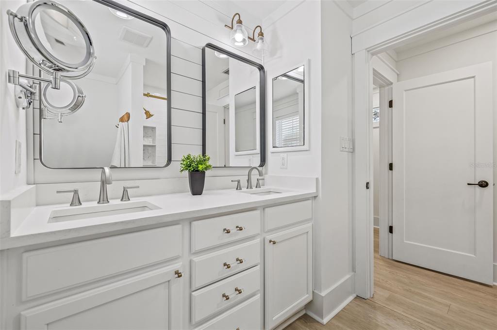 Dunedin, Florida, 34698, United States, 3 Bedrooms Bedrooms, ,3 BathroomsBathrooms,Residential,For Sale,1939118