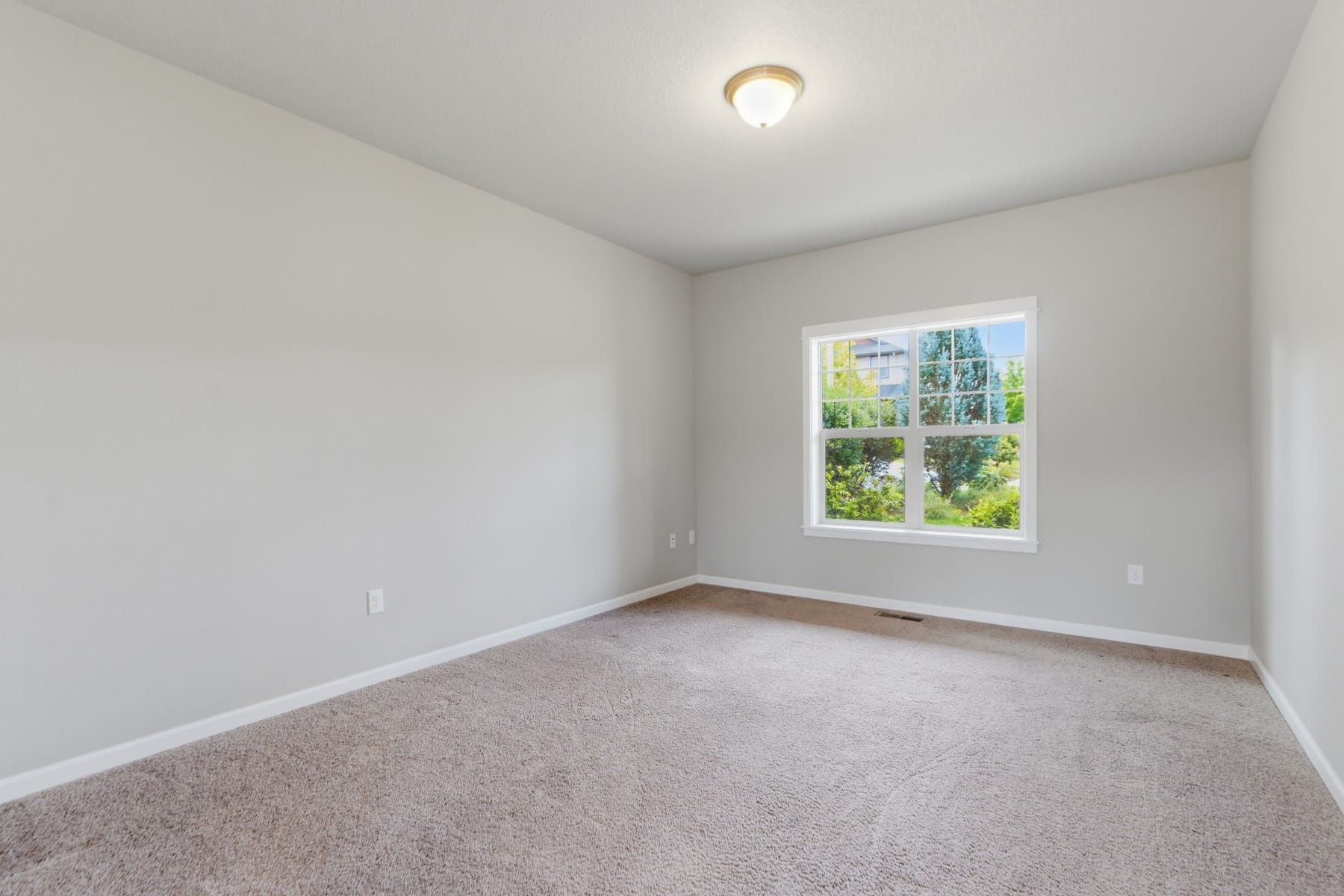  3091 NE HIDDEN MEADOW DR McMinnville, OR 97128 - 物件實景