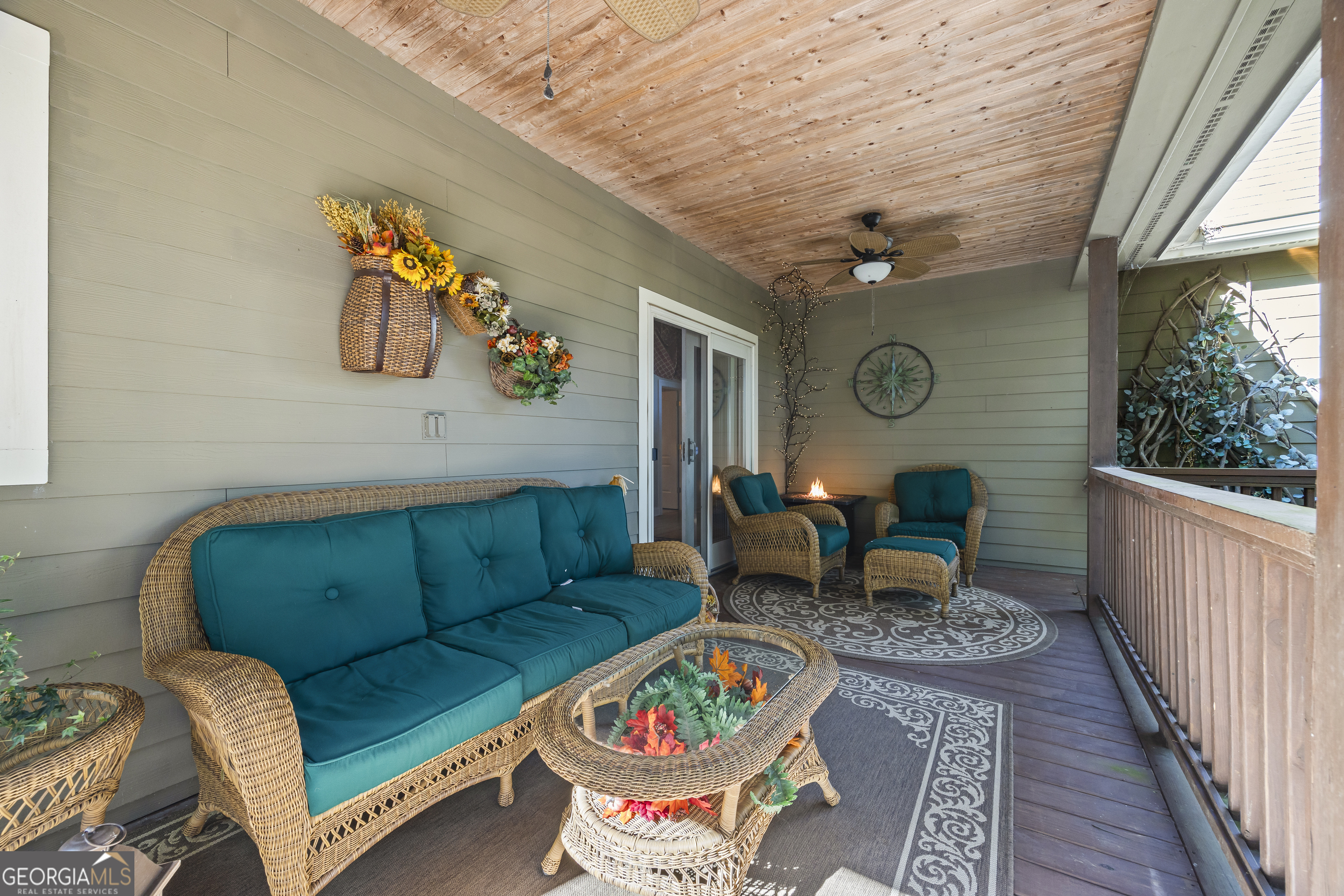 Helen, Georgia, 30545, United States, 3 Bedrooms Bedrooms, ,3 BathroomsBathrooms,Residential,For Sale,1983913