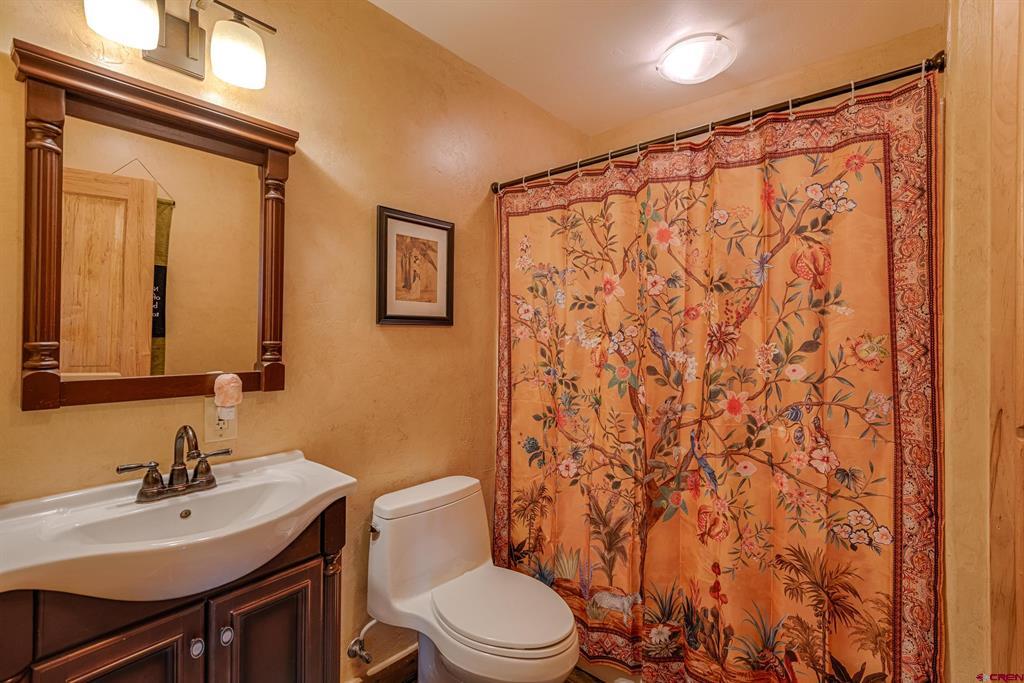 Montrose, Colorado, 81403, United States, 3 Bedrooms Bedrooms, ,2 BathroomsBathrooms,Residential,For Sale,1982784