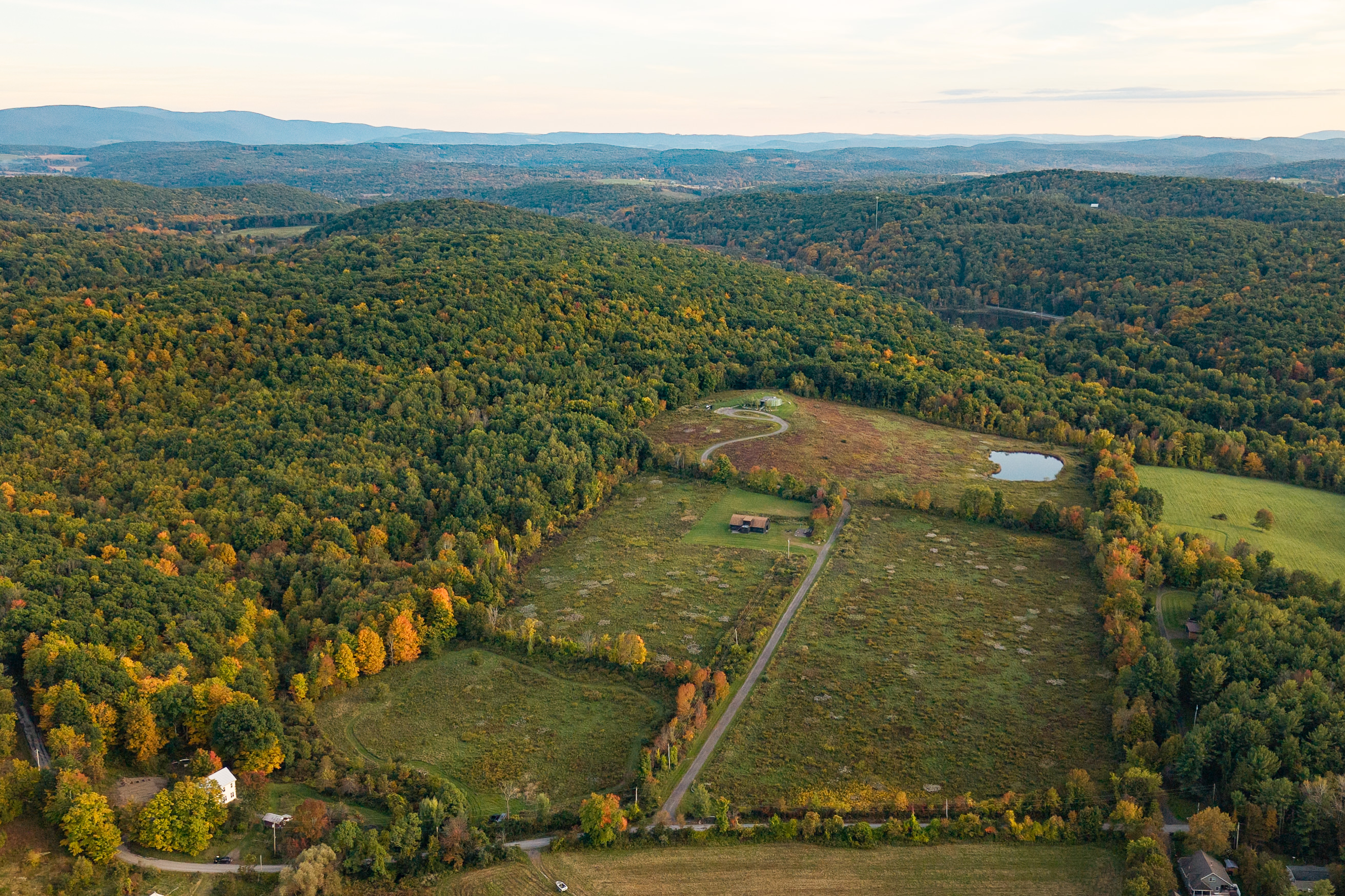  837 Carlson Road, Craryville, NY 12521 - 物件實景