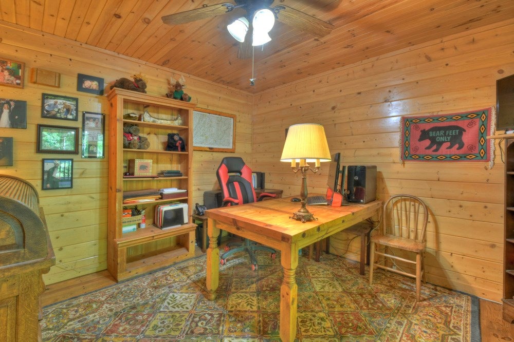 Blue Ridge, Georgia, 30513, United States, 4 Bedrooms Bedrooms, ,3 BathroomsBathrooms,Residential,For Sale,1858921