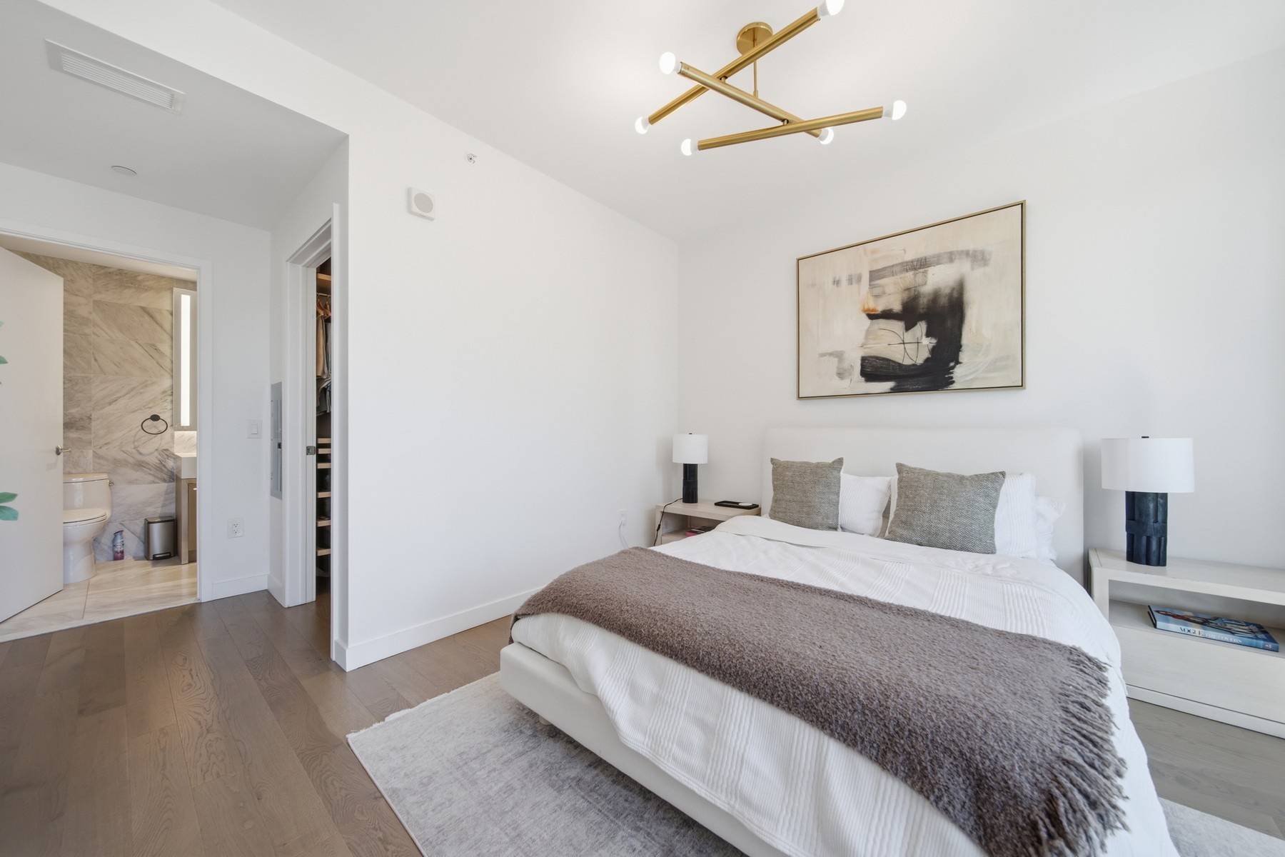  75 Park Lane South, Jc, Downtown, NJ, 07310 - 物件實景