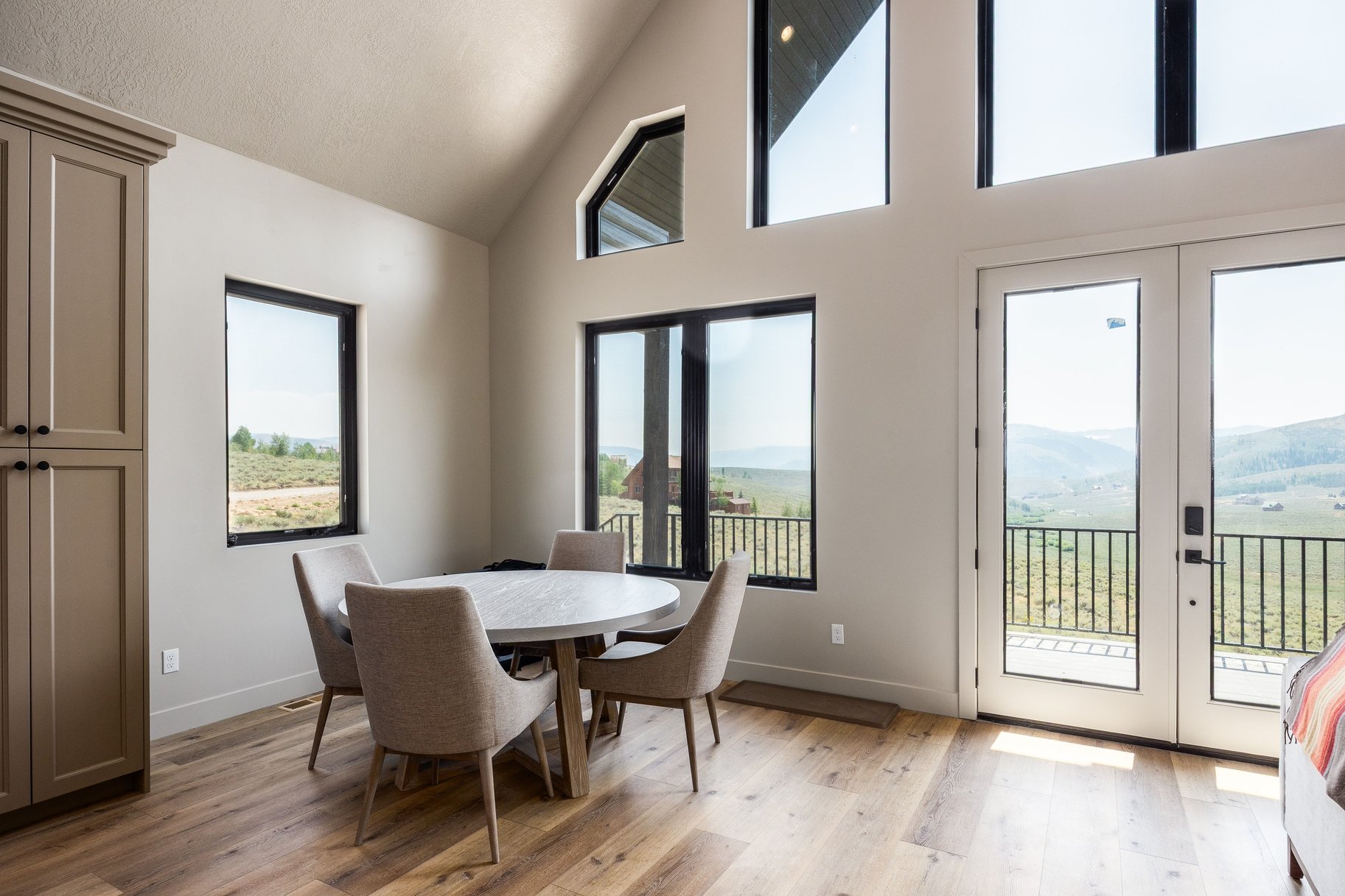  Modern Mountain Living with Panoramic Views & Scofield Reservoir Access - 物件實景