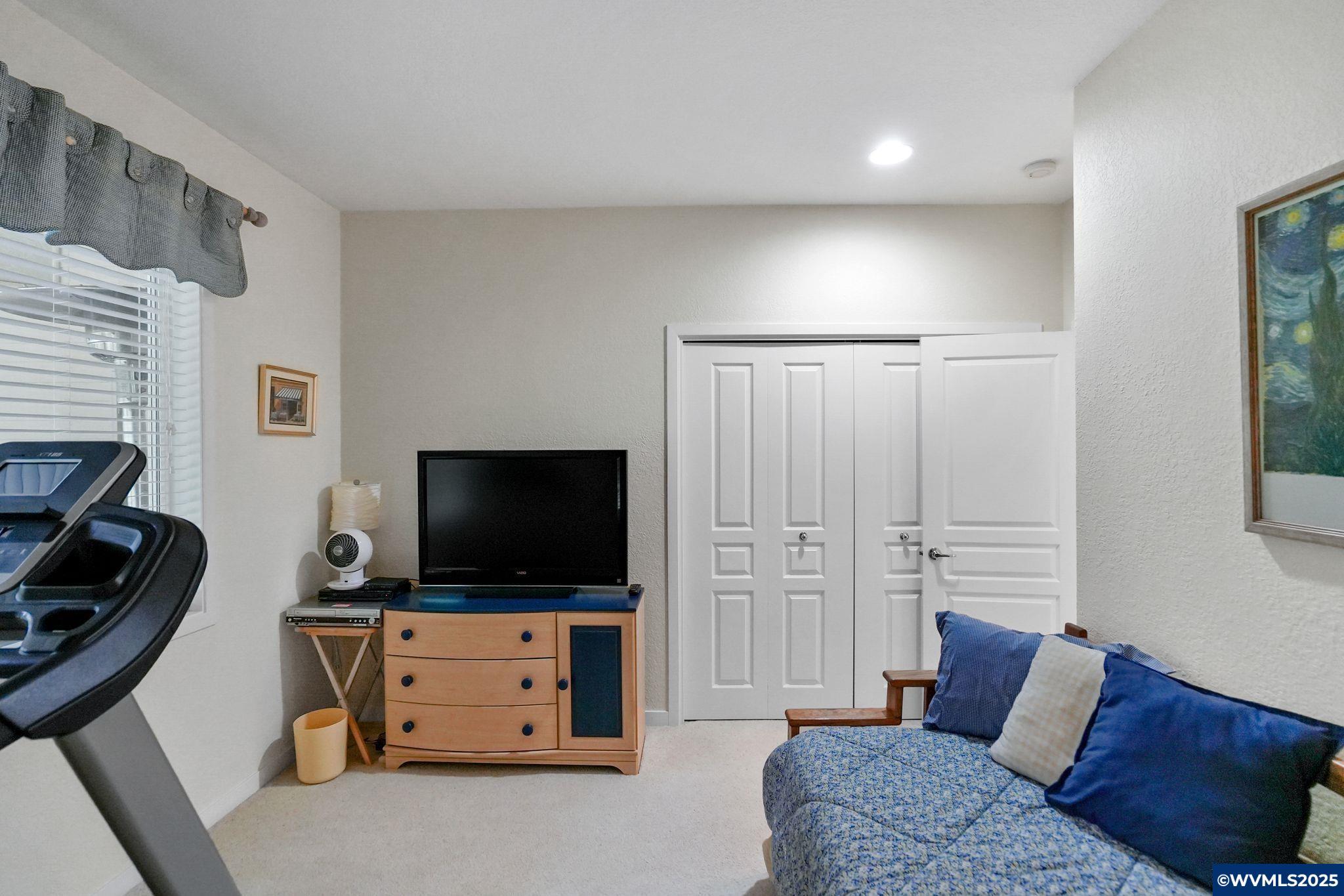 Salem, Oregon, 97317, United States, 3 Bedrooms Bedrooms, ,3 BathroomsBathrooms,Residential,For Sale,1903725