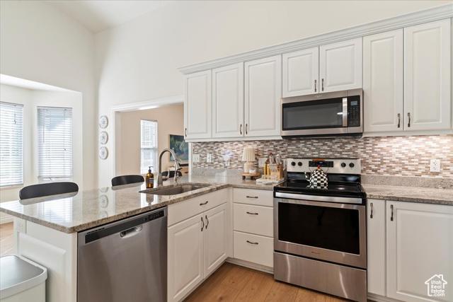 Centerville, Utah, 84014, United States, 3 Bedrooms Bedrooms, ,3 BathroomsBathrooms,Residential,For Sale,2013534