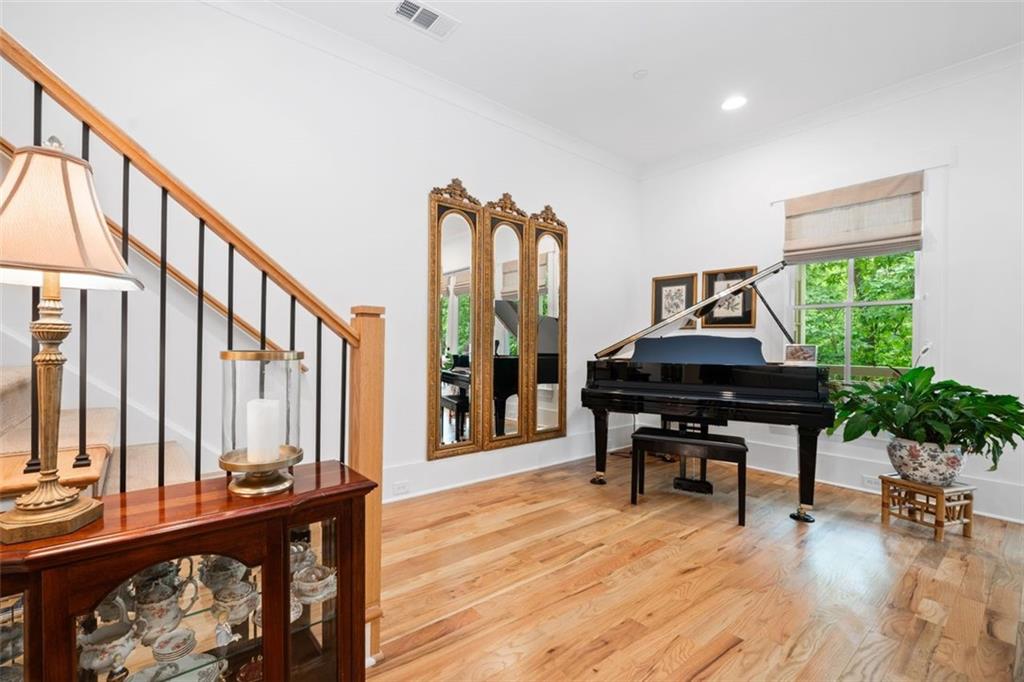 Marietta, Georgia, 30064, United States, 4 Bedrooms Bedrooms, ,4 BathroomsBathrooms,Residential,For Sale,1840622