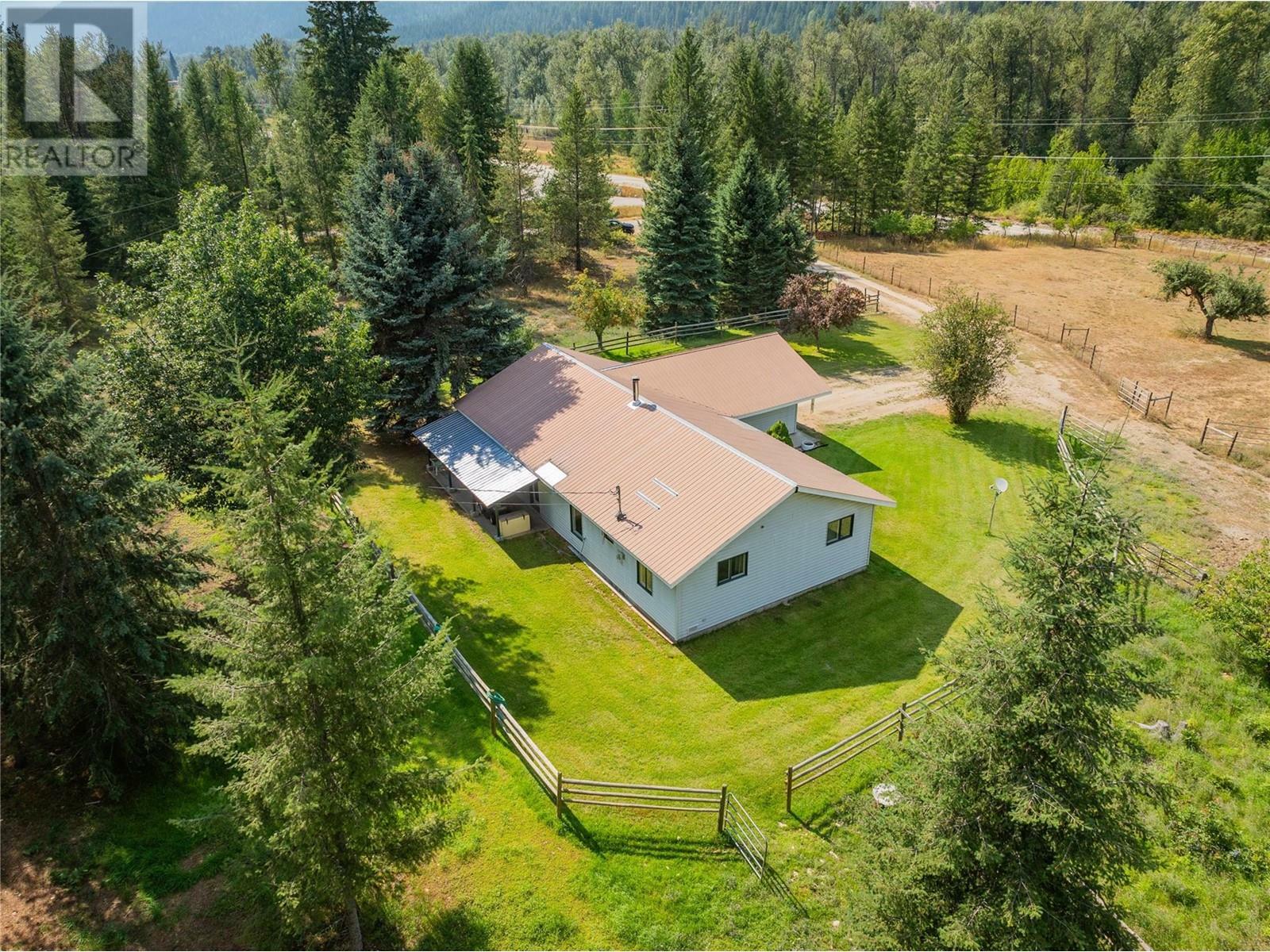 WINLAW, British Columbia, V0G 2J0, CA, 3 Bedrooms Bedrooms, ,2 BathroomsBathrooms,Residential,For Sale,1839031