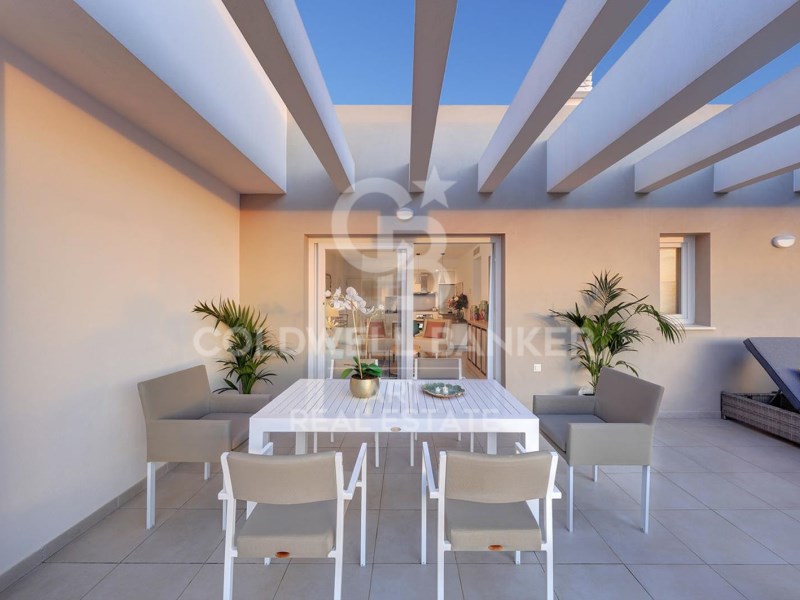 Marbella, Andalusia, ES, 3 Bedrooms Bedrooms, ,2 BathroomsBathrooms,Residential,For Sale,1746204