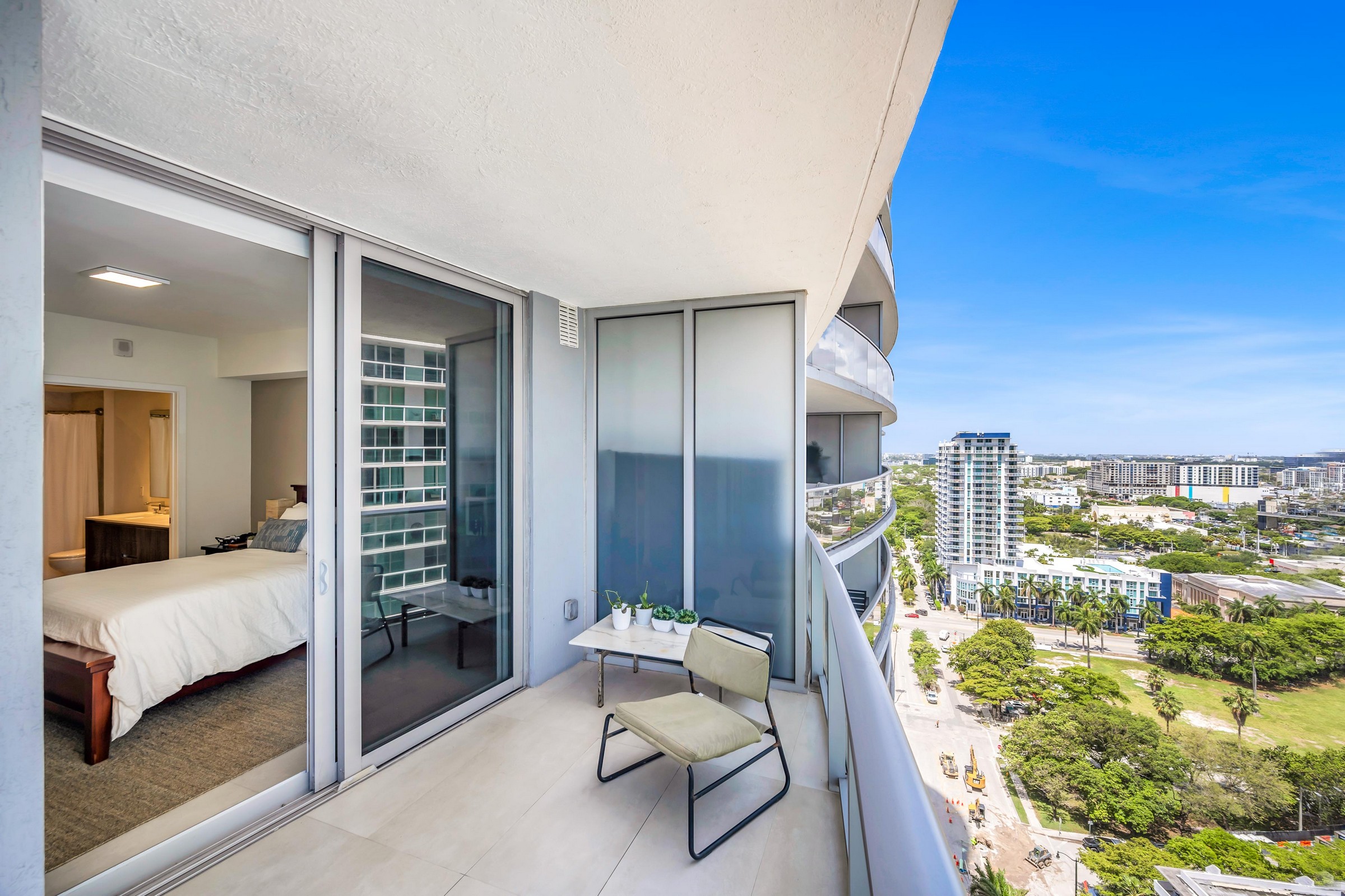  488 NE 18th St, Miami, FL, 33132 - 物件實景