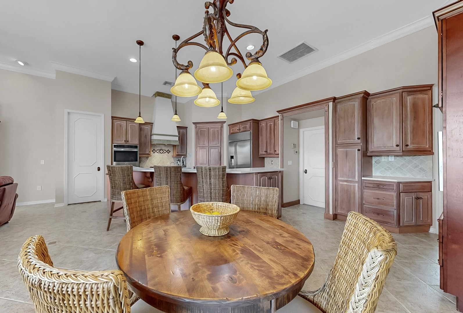 Apollo Beach, Florida, 33572, United States, 4 Bedrooms Bedrooms, ,4 BathroomsBathrooms,Residential,For Sale,1982499