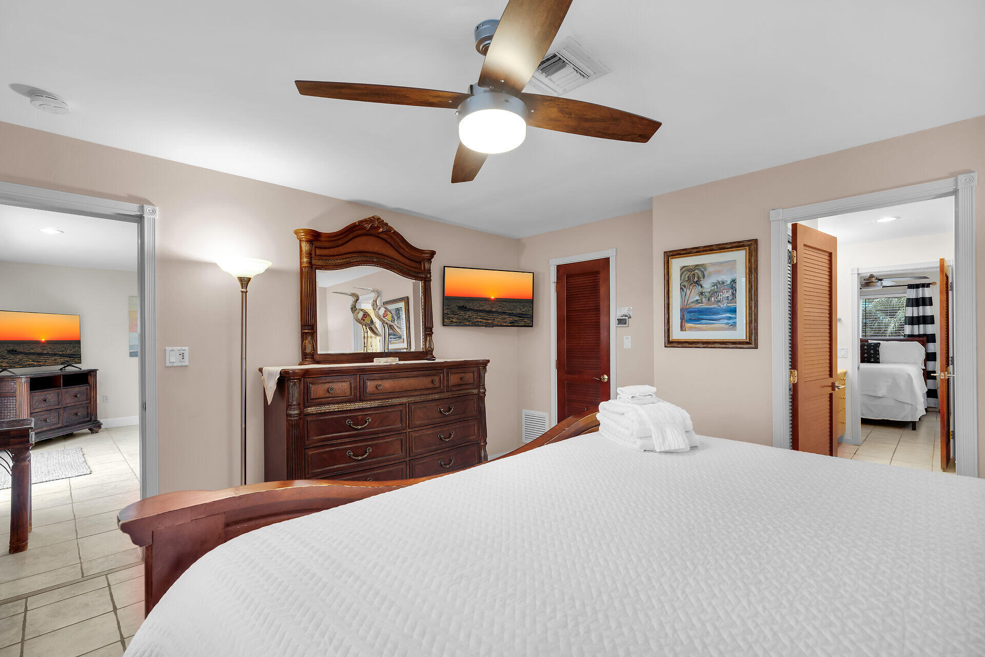 MARATHON, Florida, 33050, United States, 5 Bedrooms Bedrooms, ,3 BathroomsBathrooms,Residential,For Sale,1691478