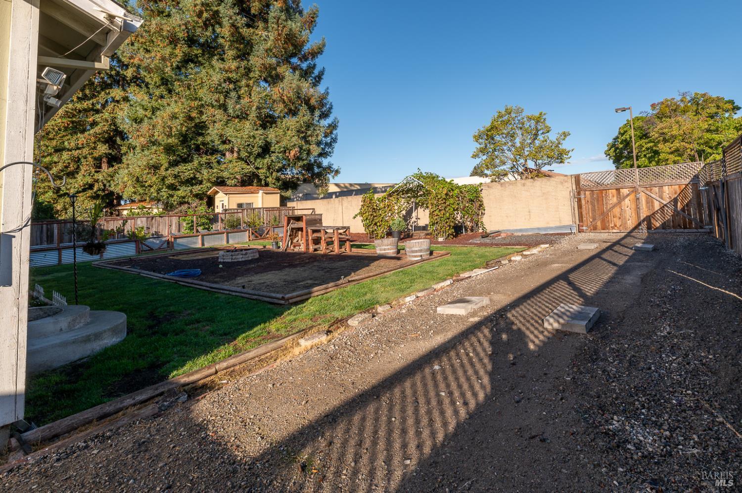 Rohnert Park, California, 94928, United States, 4 Bedrooms Bedrooms, ,2 BathroomsBathrooms,Residential,For Sale,1974280