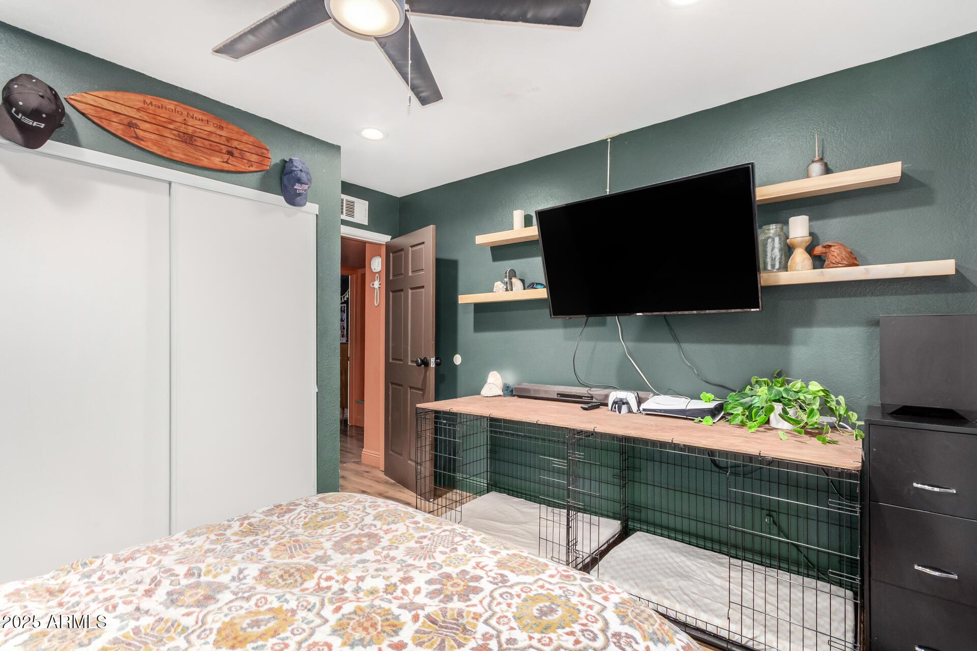 Chandler, Arizona, 85225, United States, 5 Bedrooms Bedrooms, ,2 BathroomsBathrooms,Residential,For Sale,1996628