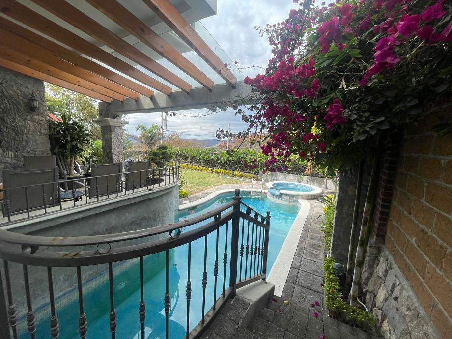 Ixtapan de la Sal, Estado de méxico, 51900, Mexico, 5 Bedrooms Bedrooms, ,5 BathroomsBathrooms,Residential,For Sale,1441370