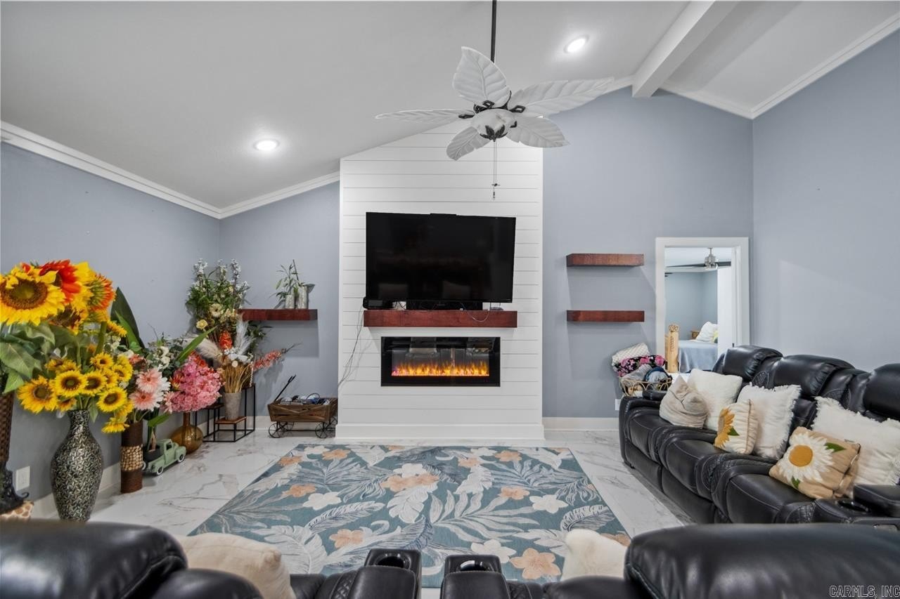 Lonsdale, Arkansas, 72087, United States, 4 Bedrooms Bedrooms, ,4 BathroomsBathrooms,Residential,For Sale,1974688