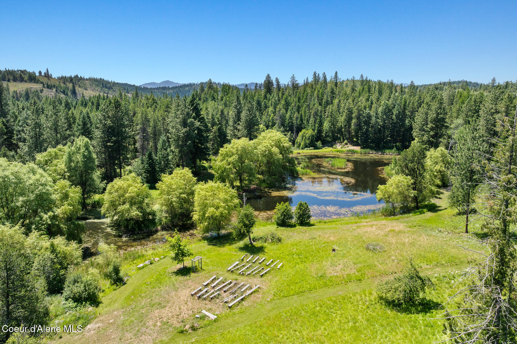 Athol, Idaho, 83801, United States, 4 Bedrooms Bedrooms, ,5 BathroomsBathrooms,Residential,For Sale,1984307