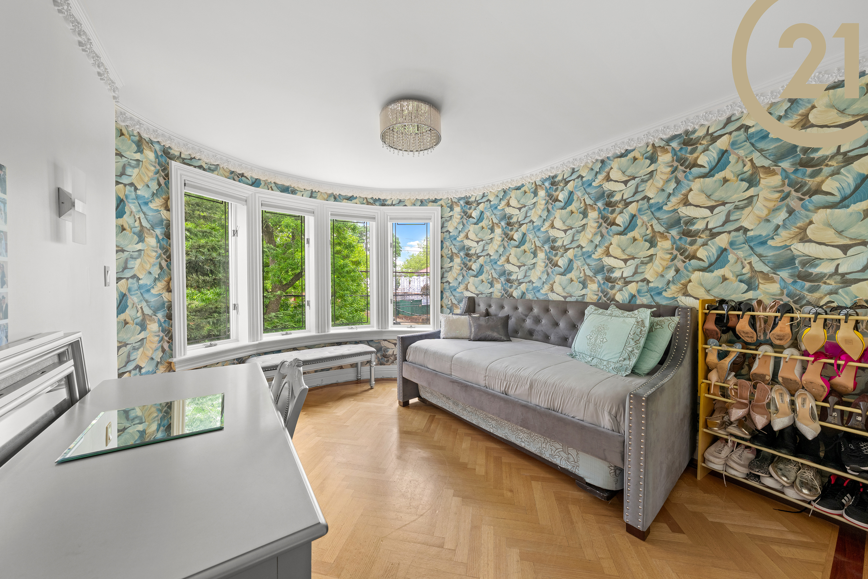 Brooklyn, New York, 11229, United States, 9 Bedrooms Bedrooms, ,6 BathroomsBathrooms,Residential,For Sale,1981070