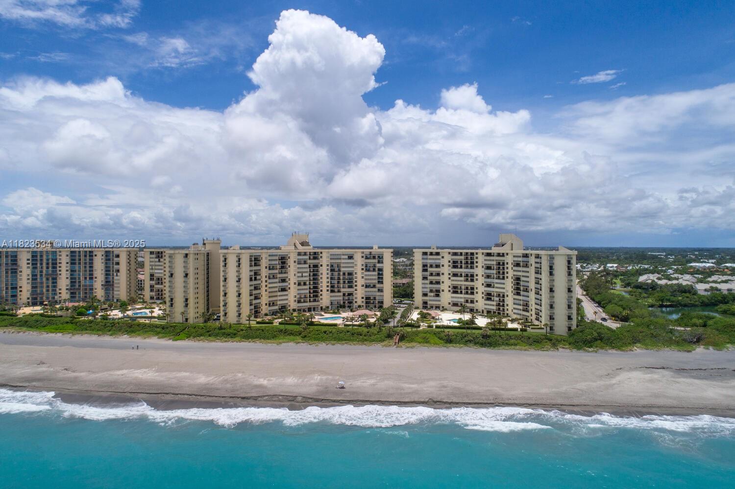 Jupiter, Florida, 33477, United States, 2 Bedrooms Bedrooms, ,2 BathroomsBathrooms,Residential,For Sale,1866717
