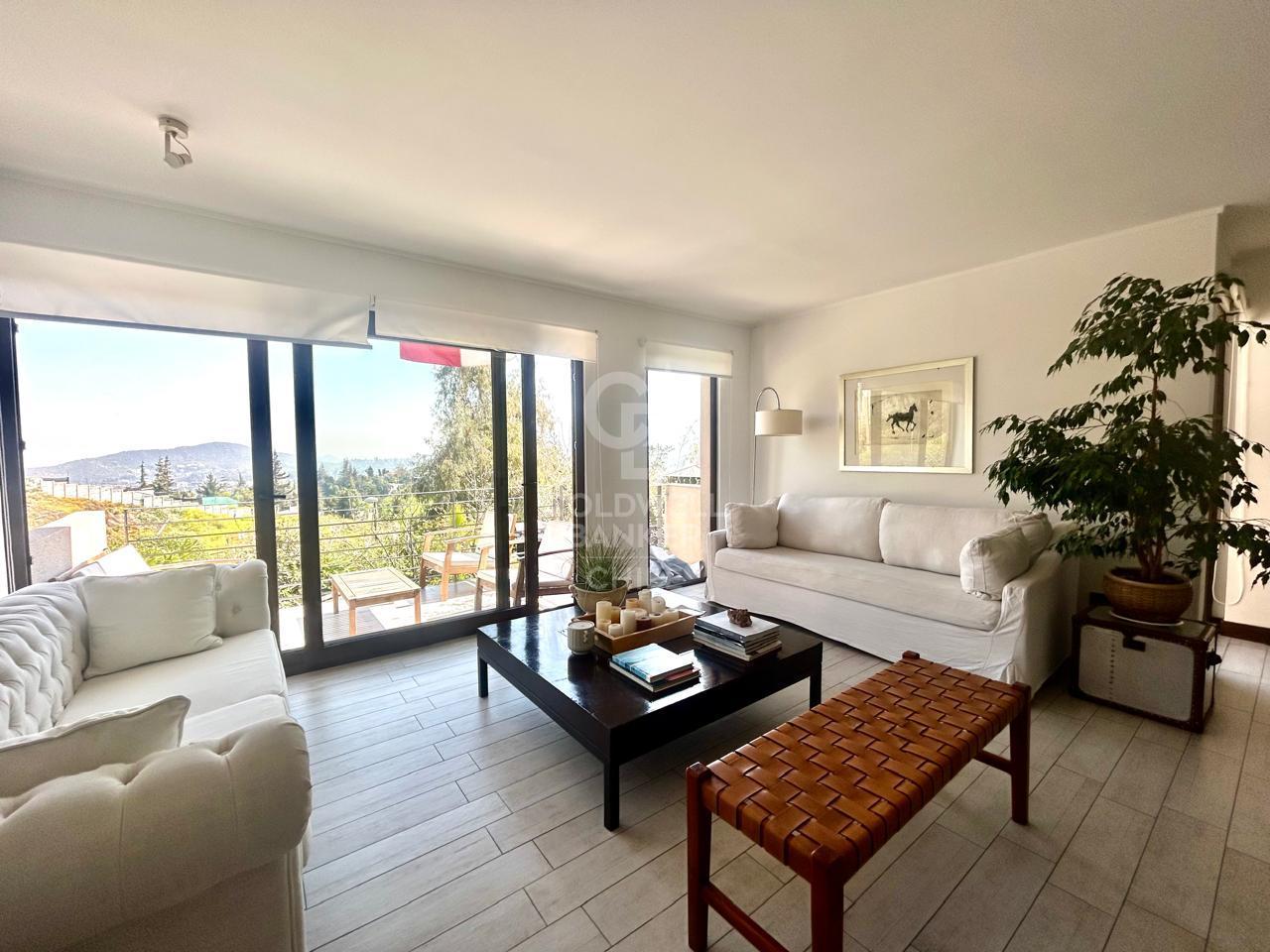 Lo Barnechea, Chile, 4 Bedrooms Bedrooms, ,5 BathroomsBathrooms,Residential,For Sale,1956171