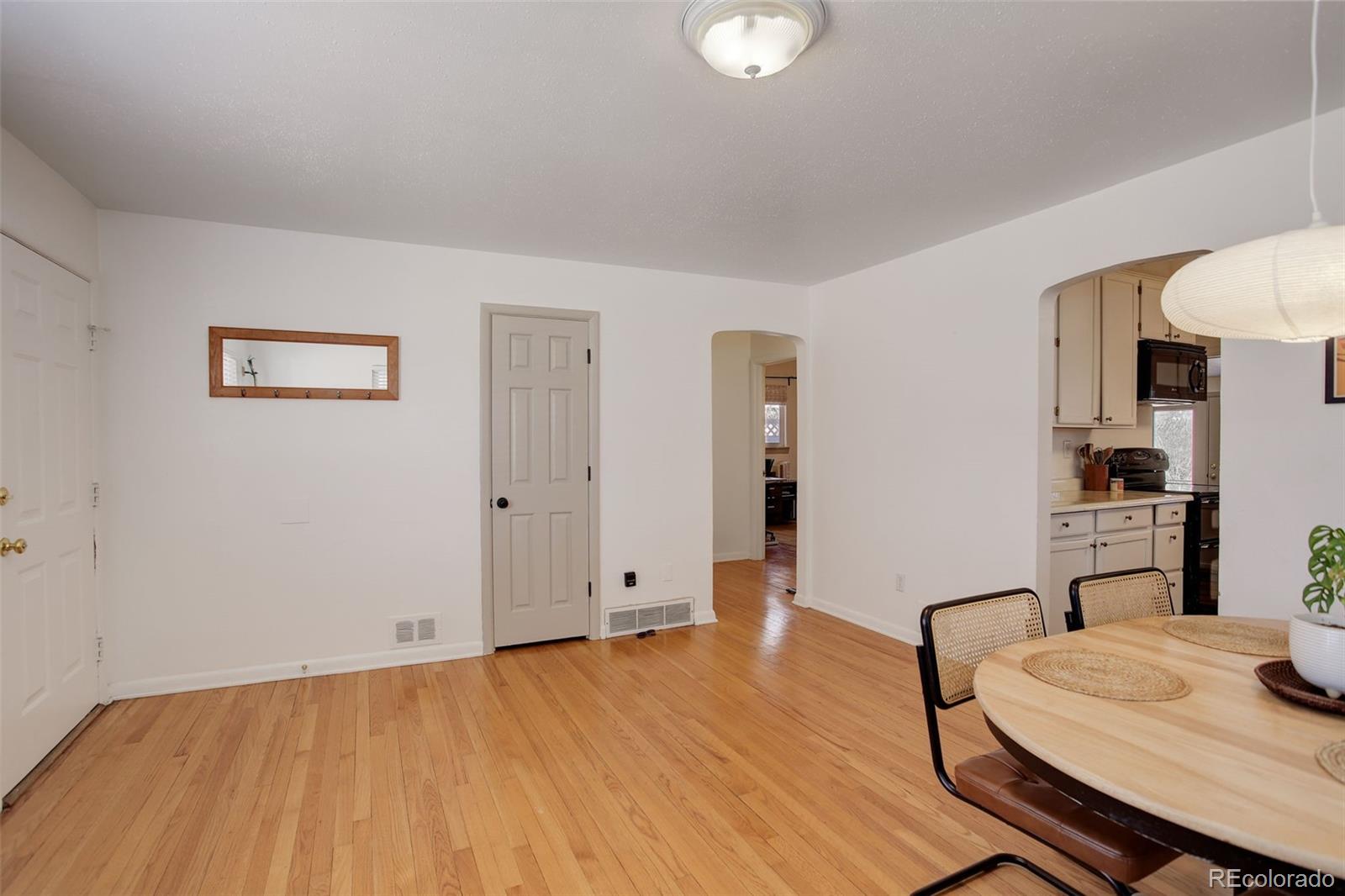 Denver, Colorado, 80222, United States, 2 Bedrooms Bedrooms, ,2 BathroomsBathrooms,Residential,For Sale,1965517