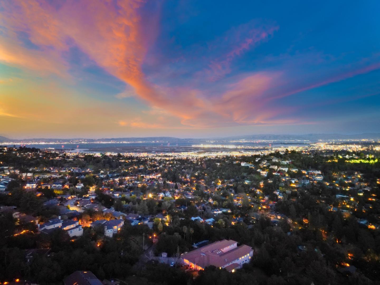 San Carlos, California, 94070, United States, 5 Bedrooms Bedrooms, ,5 BathroomsBathrooms,Residential,For Sale,1700172