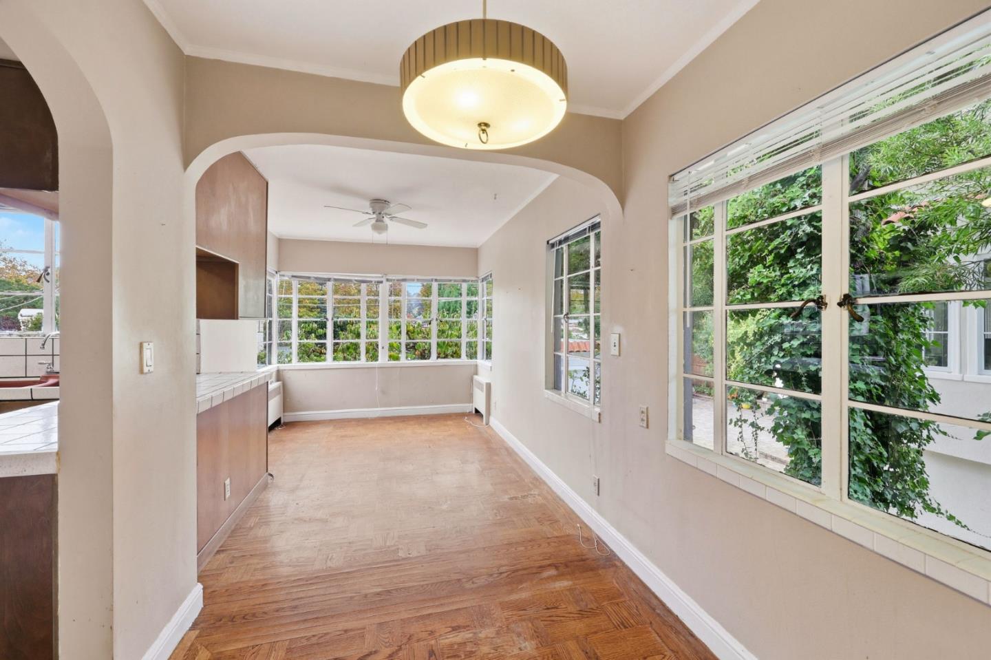 Burlingame, California, 94010, United States, 2 Bedrooms Bedrooms, ,2 BathroomsBathrooms,Residential,For Sale,1987615