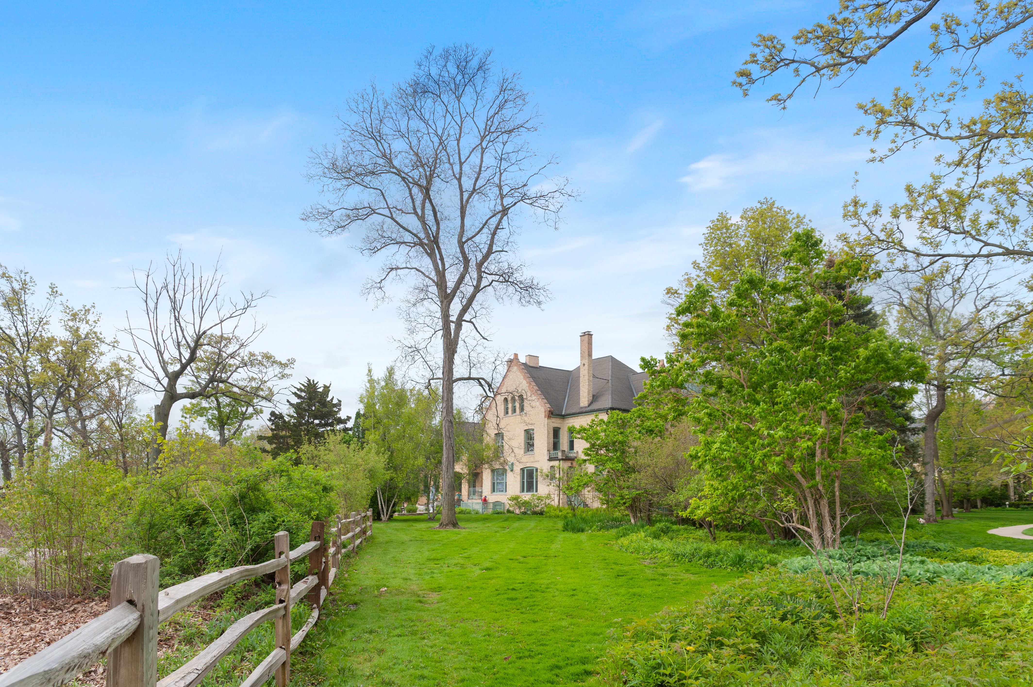  Historic Queen Anne Mansion Overlooking Lake Michigan - 物件實景