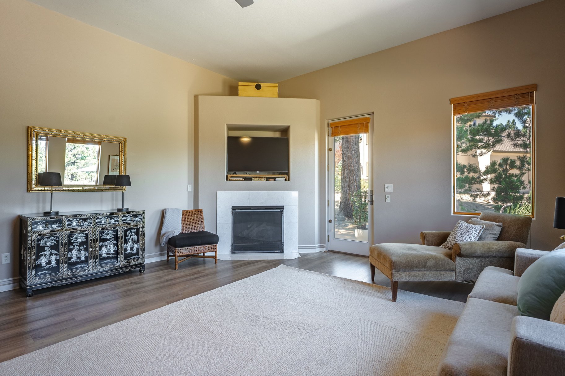  Mountain Seclusion, Reno Sophistication - 物件實景