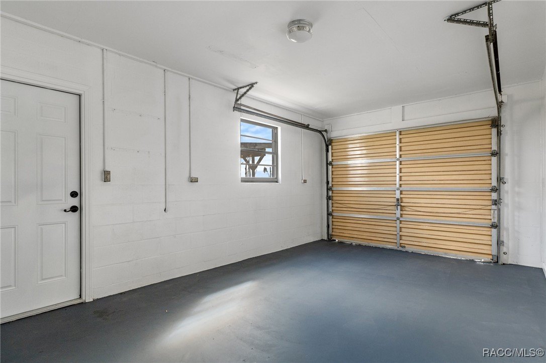 Floral City, Florida, 34436, United States, 3 Bedrooms Bedrooms, ,3 BathroomsBathrooms,Residential,For Sale,1982480