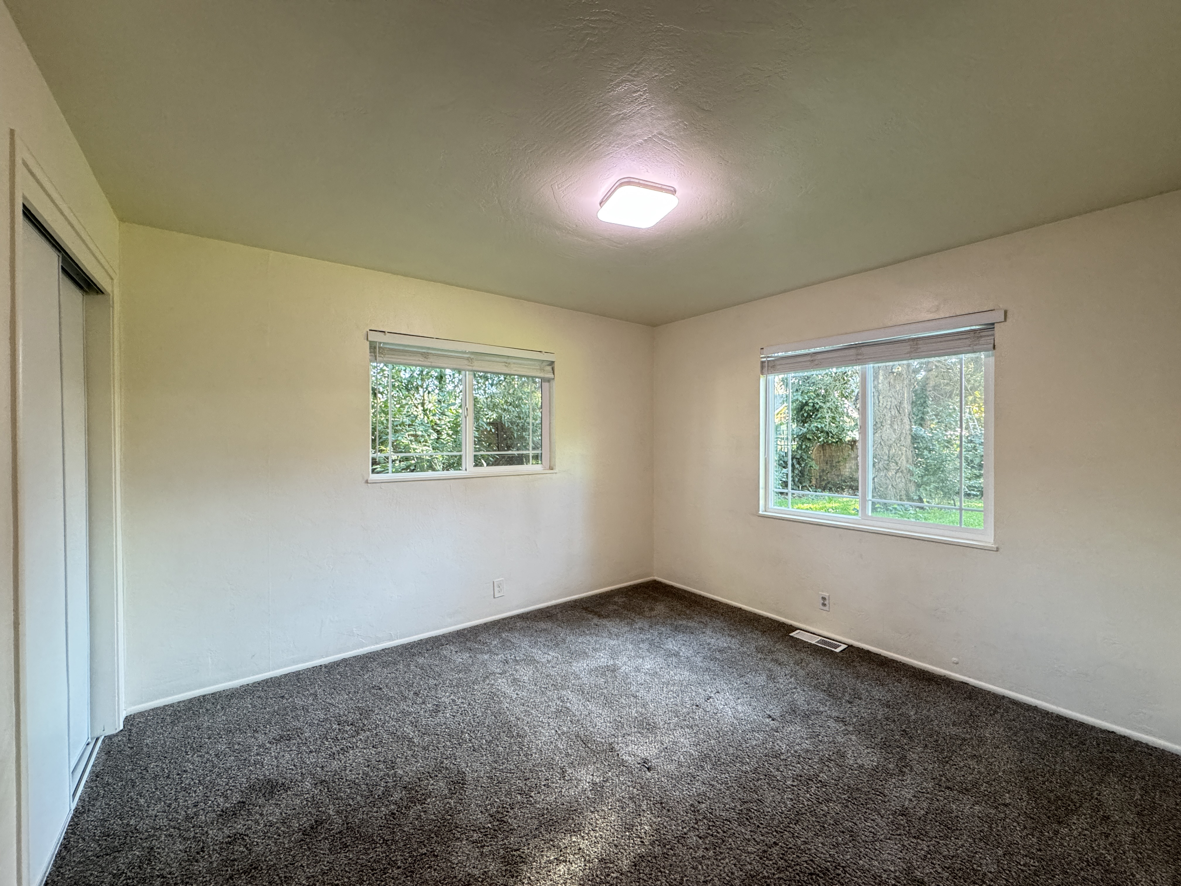 Ukiah, California, 95482, United States, 3 Bedrooms Bedrooms, ,2 BathroomsBathrooms,Residential,For Sale,1845270