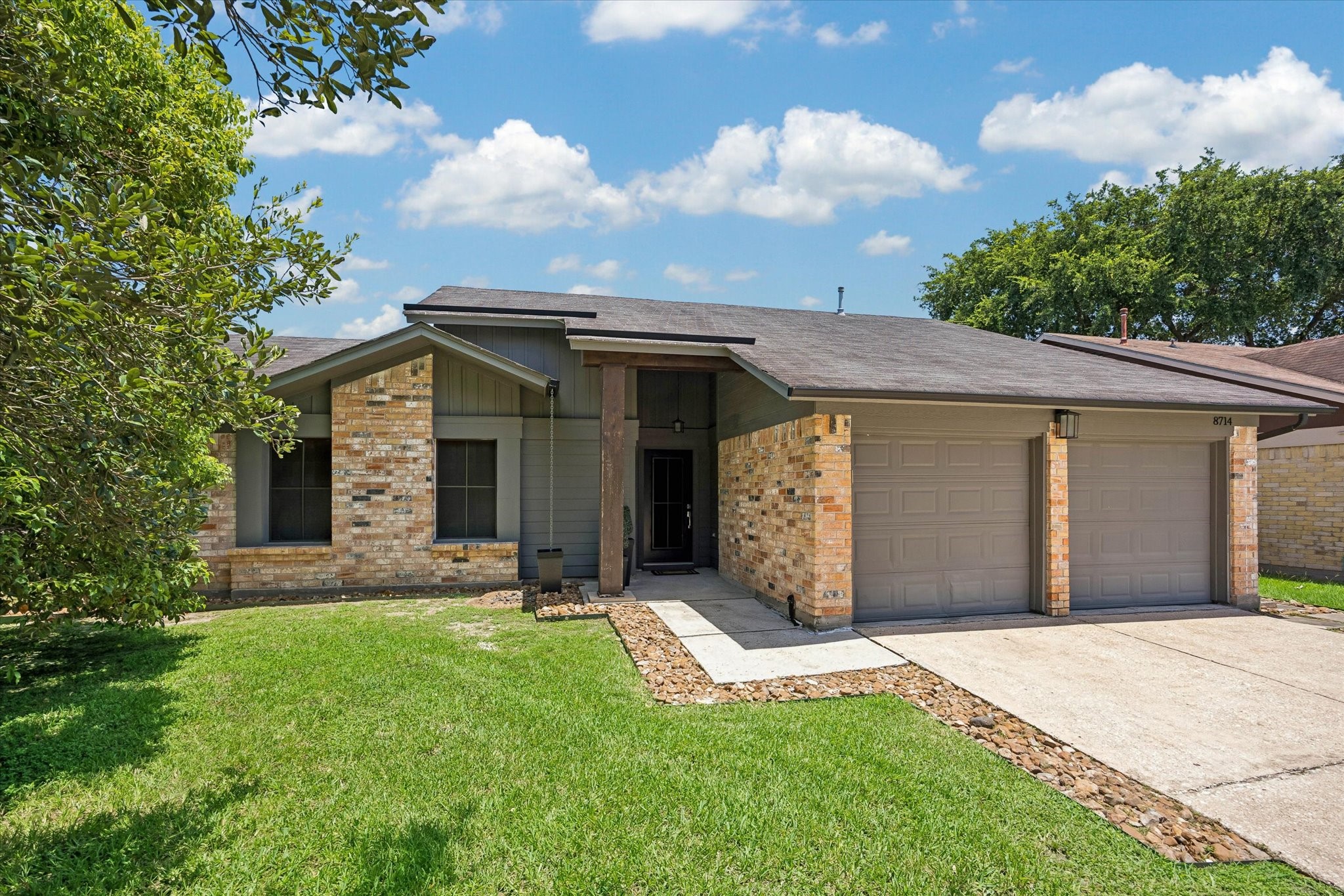  8714 Parkcrest Forest Drive - 物件實景