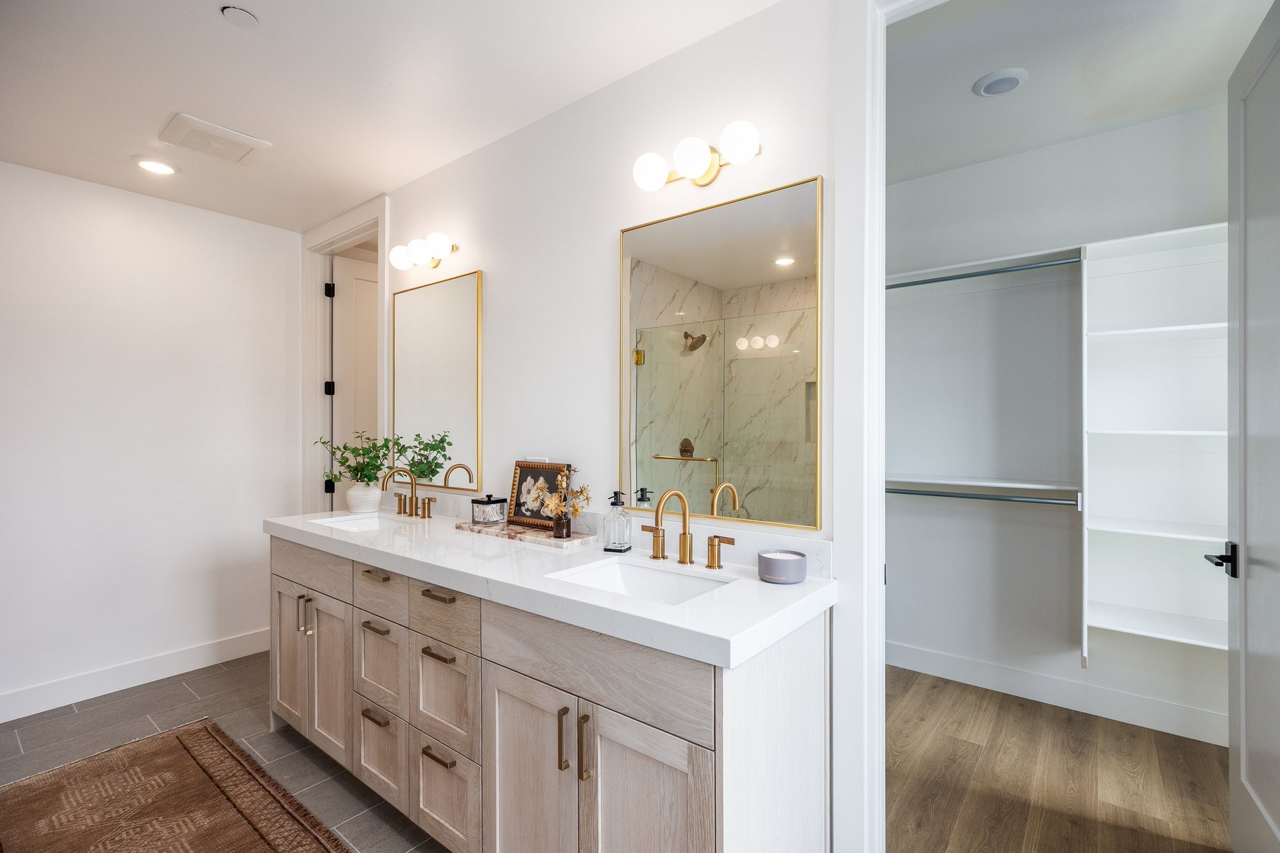 Effortless Luxury Condo Living In The Heart Of Holladay Village - 物件實景