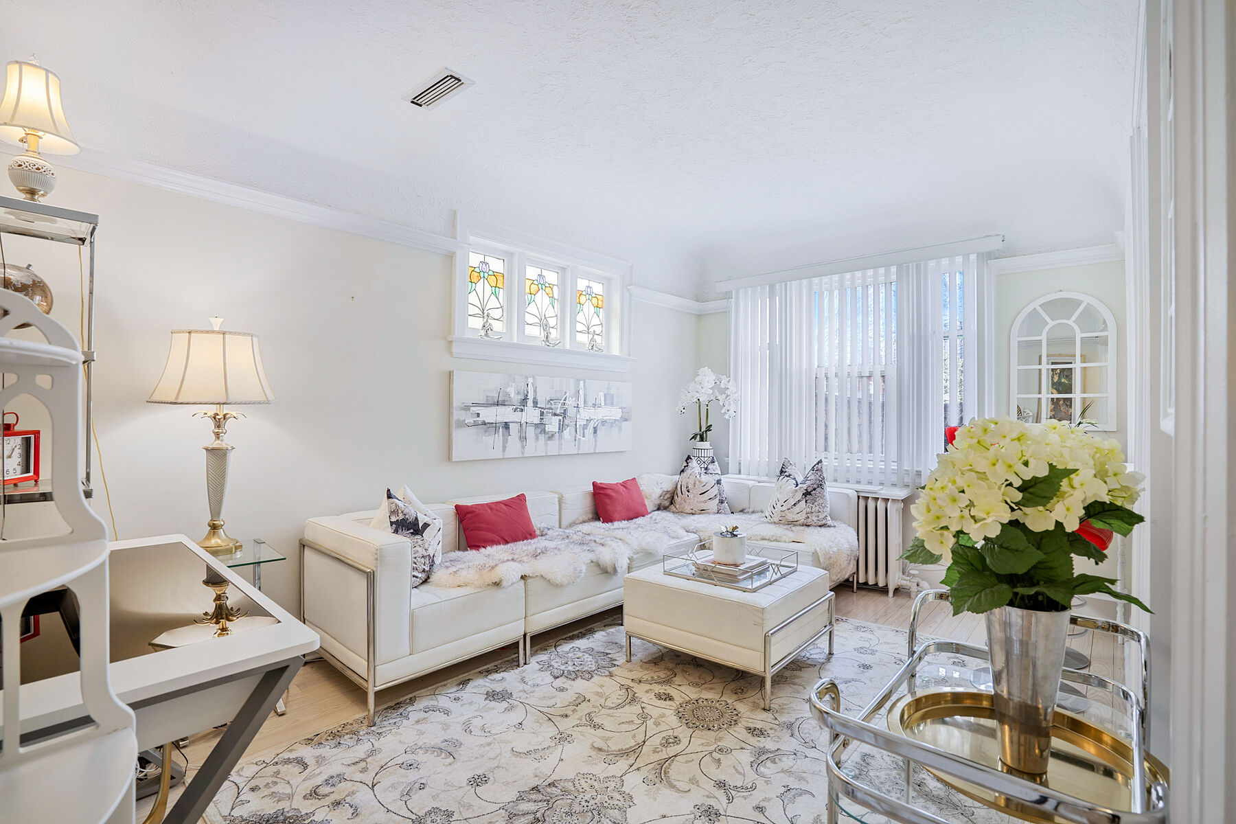  Rare Duplex in Davisville - 物件實景