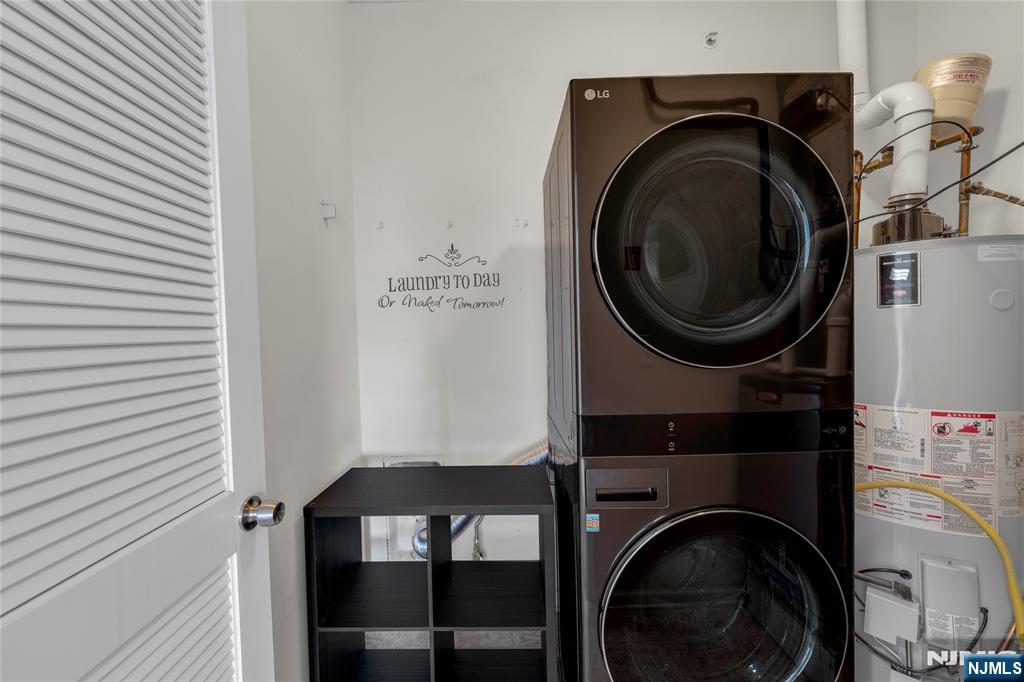 Belleville, New Jersey, 07109, United States, 2 Bedrooms Bedrooms, ,3 BathroomsBathrooms,Residential,For Sale,1971740