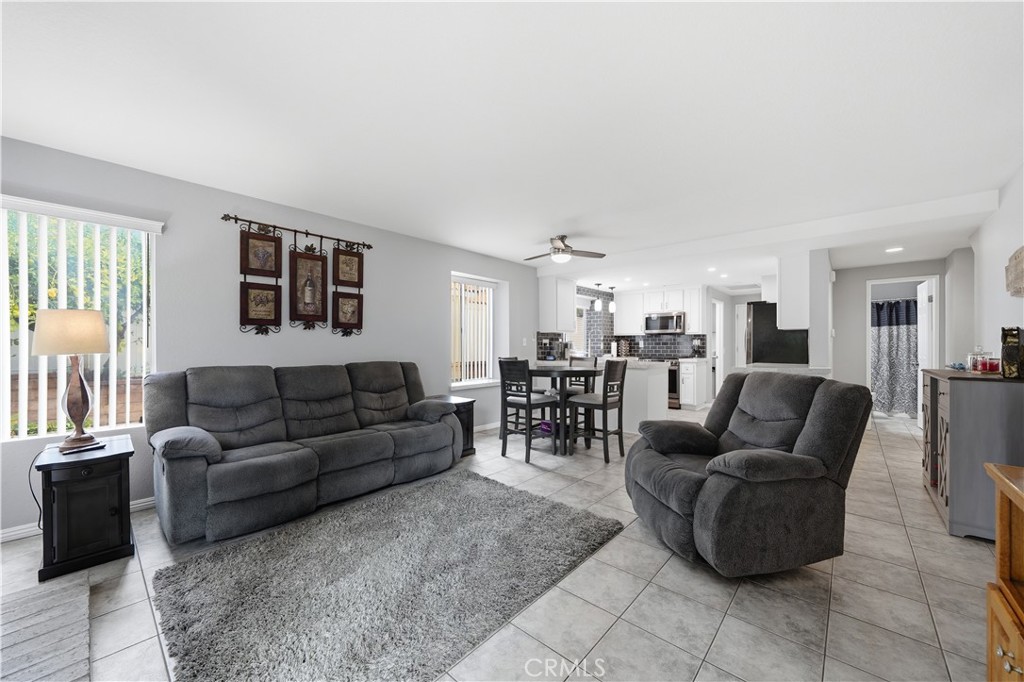 Moreno Valley, California, 92557, United States, 4 Bedrooms Bedrooms, ,3 BathroomsBathrooms,Residential,For Sale,1982856