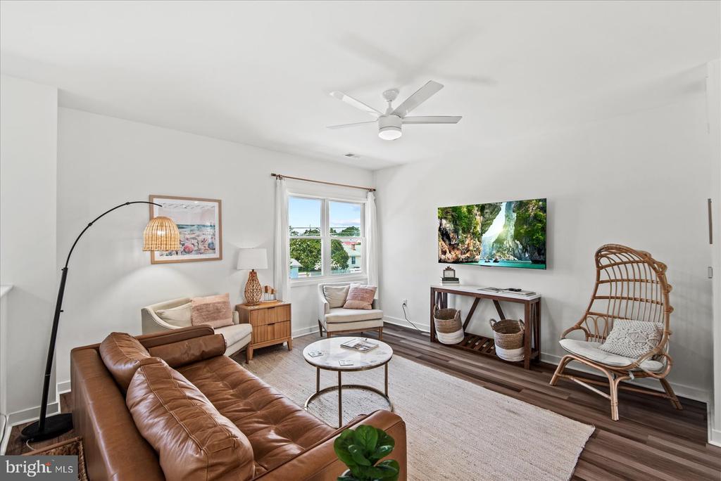 Colonial Beach, Virginia, 22443, United States, 4 Bedrooms Bedrooms, ,4 BathroomsBathrooms,Residential,For Sale,1898525