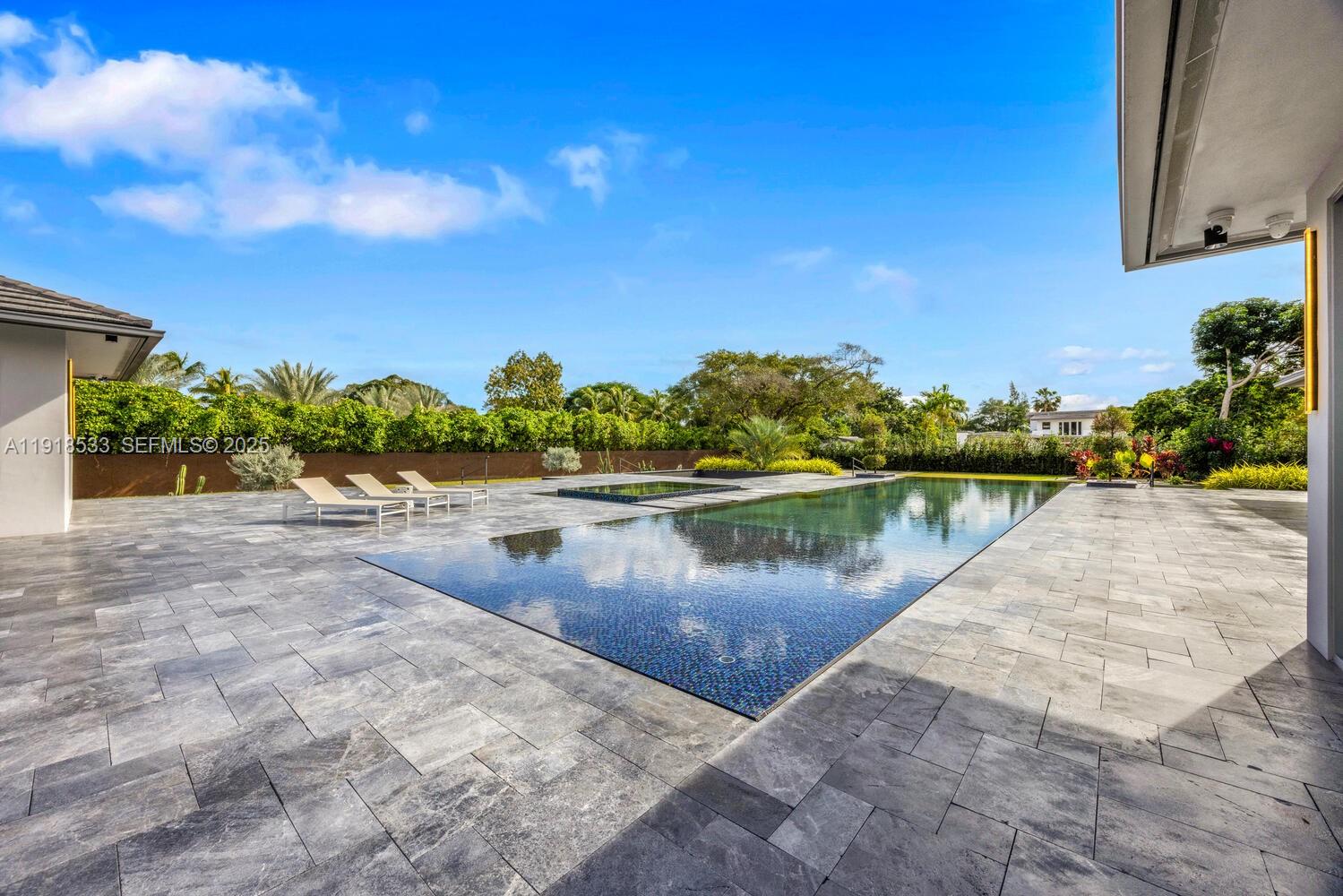 Miami, Florida, 33173, United States, 6 Bedrooms Bedrooms, ,7 BathroomsBathrooms,Residential,For Sale,2001798