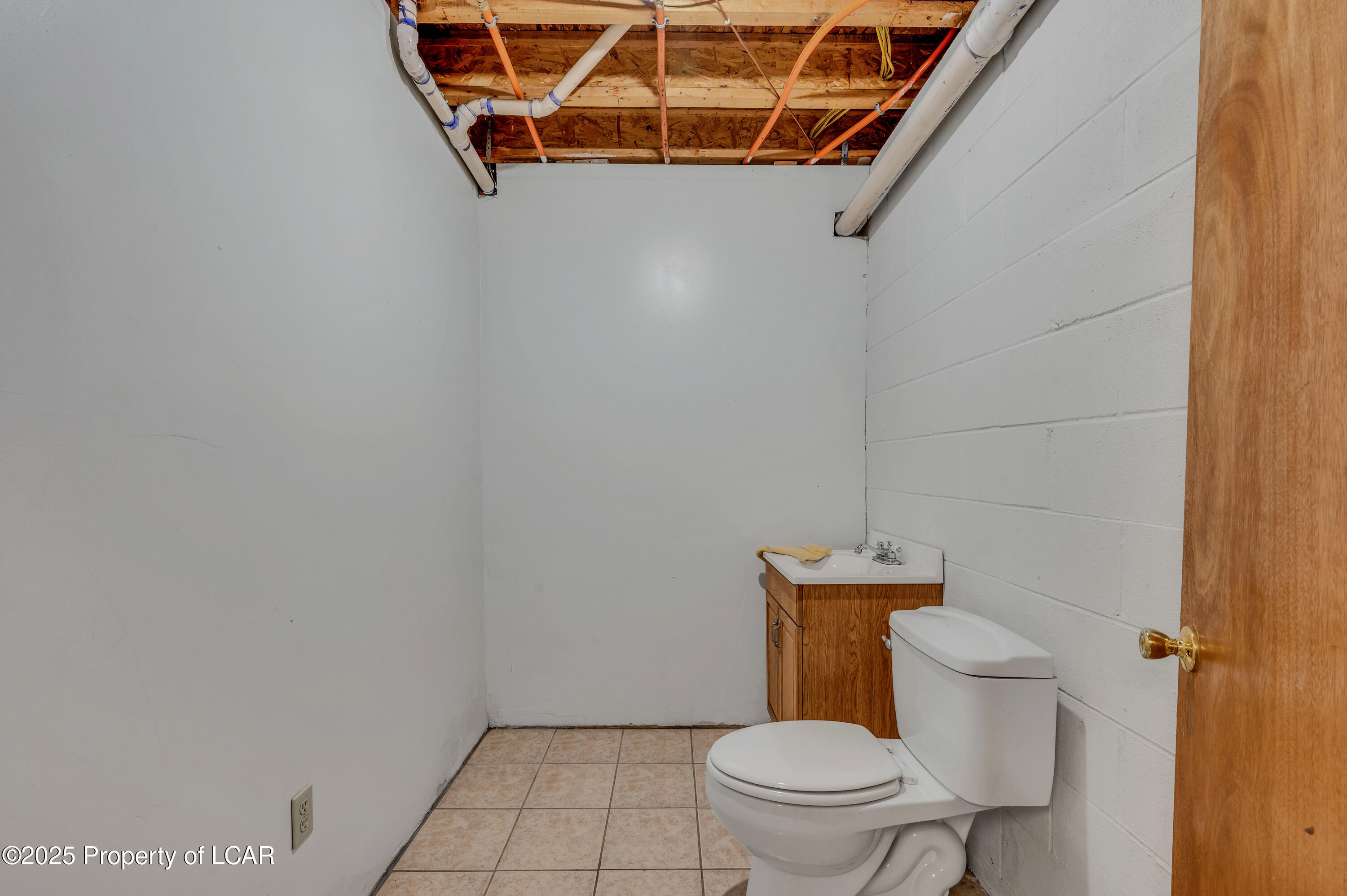 Shickshinny, Pennsylvania, 18655, United States, 4 Bedrooms Bedrooms, ,3 BathroomsBathrooms,Residential,For Sale,1923255