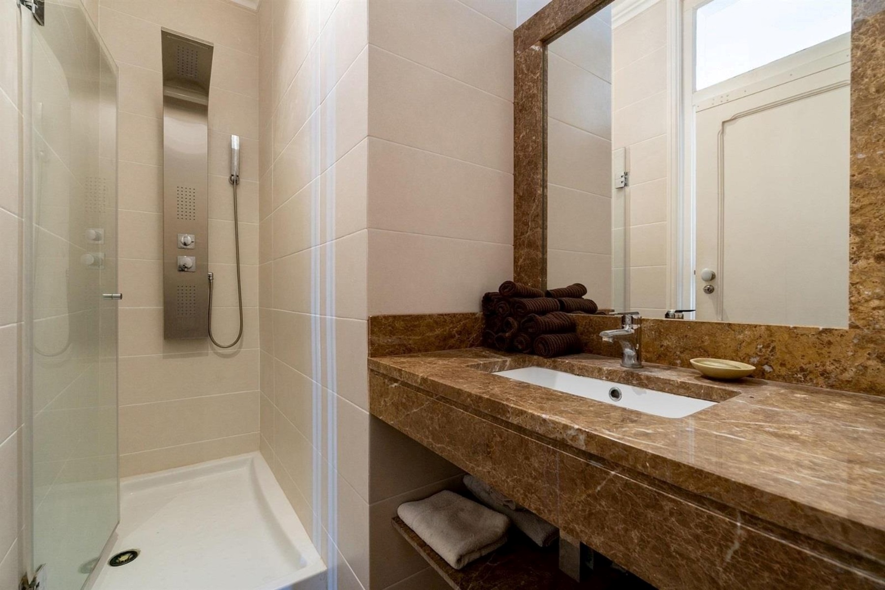  Flat, 3 bedrooms, for Sale - 物件實景