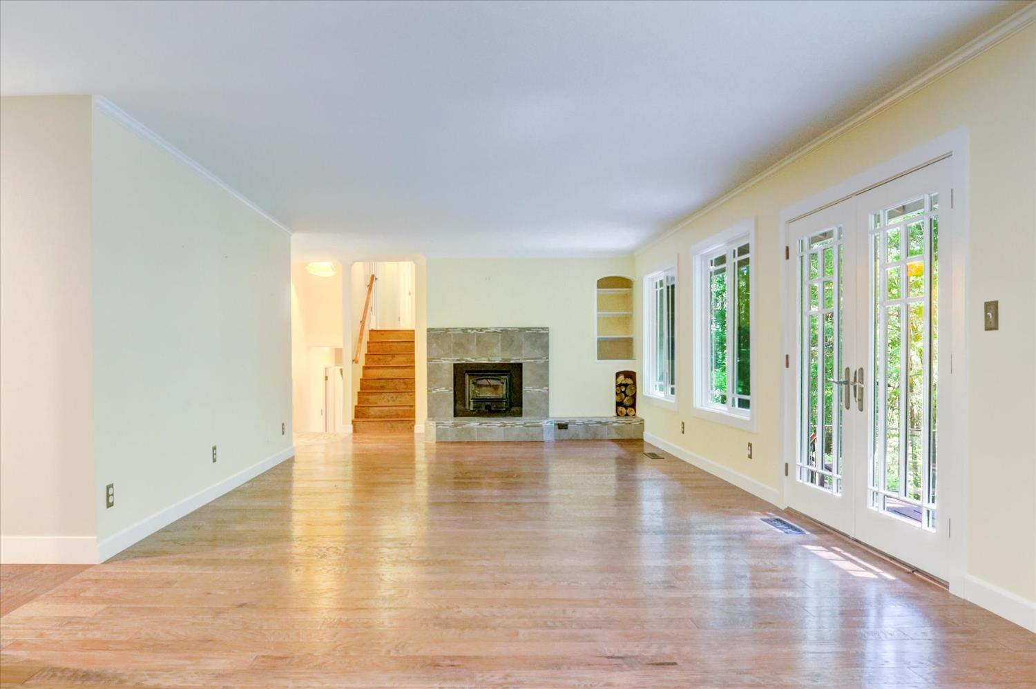 Nevada City, California, 95959, United States, 4 Bedrooms Bedrooms, ,4 BathroomsBathrooms,Residential,For Sale,1921585