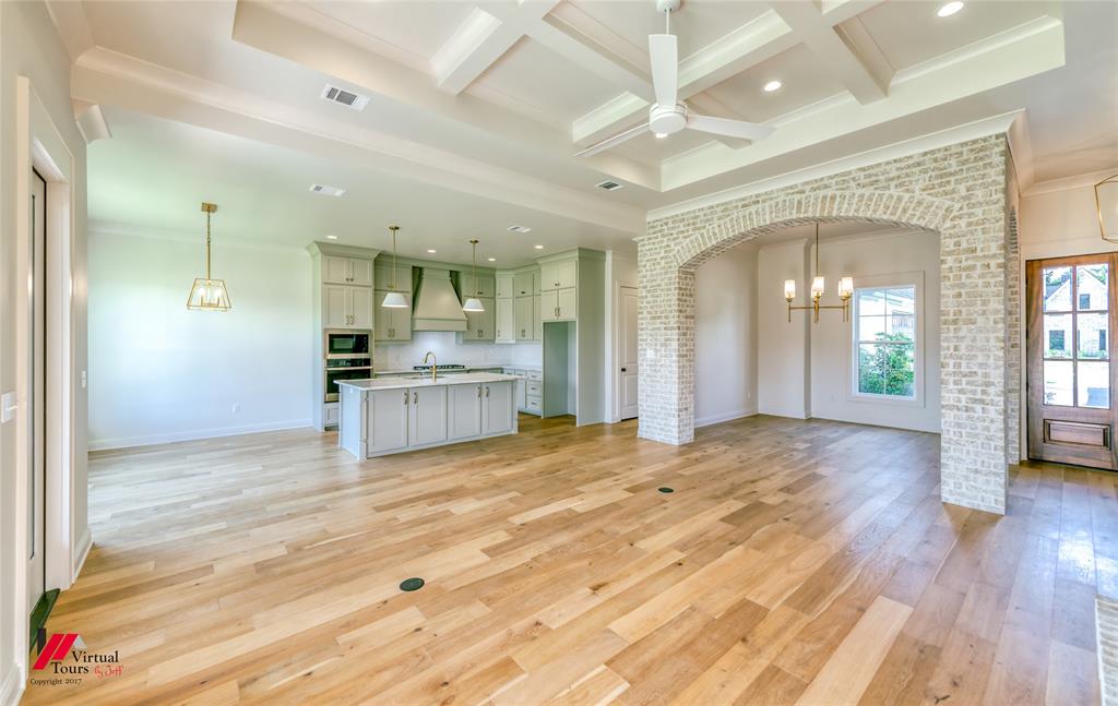 Shreveport, Louisiana, 71106, United States, 5 Bedrooms Bedrooms, ,4 BathroomsBathrooms,Residential,For Sale,1890779