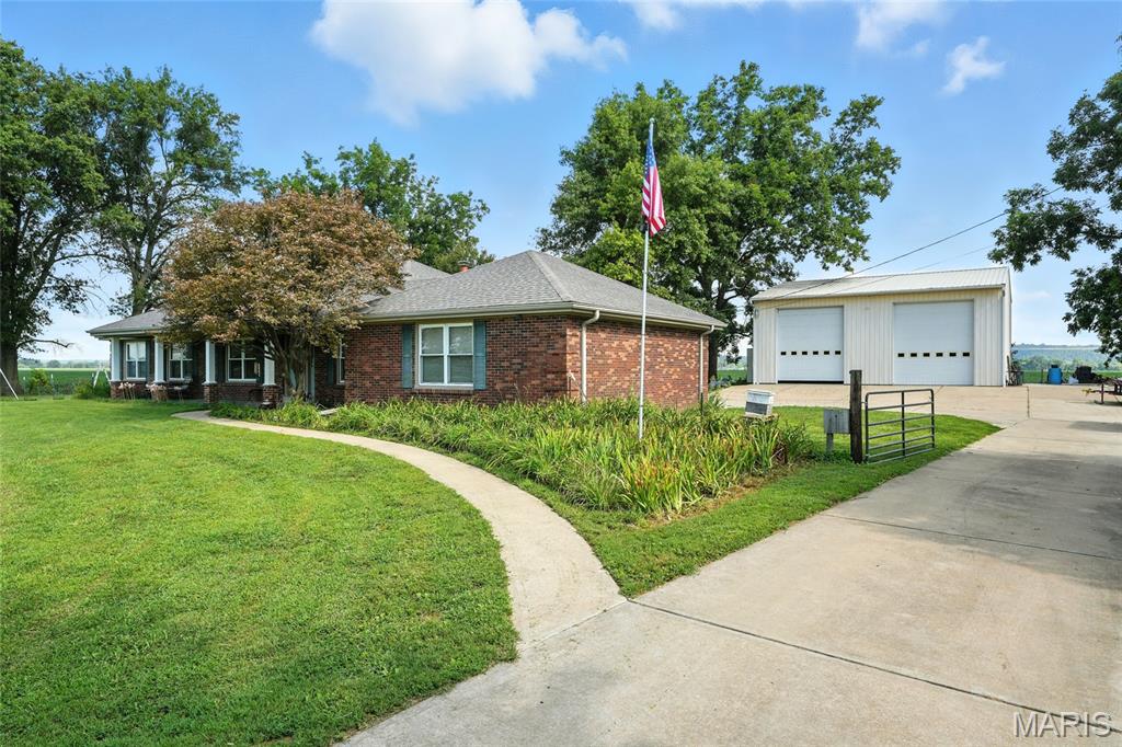 Portage Des Sioux, Missouri, 63373, United States, 3 Bedrooms Bedrooms, ,2 BathroomsBathrooms,Residential,For Sale,1927242