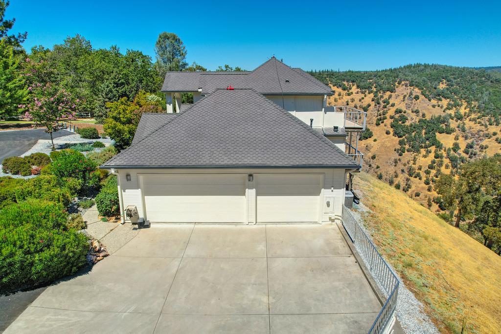 Placerville, California, 95667, United States, 4 Bedrooms Bedrooms, ,5 BathroomsBathrooms,Residential,For Sale,1982324