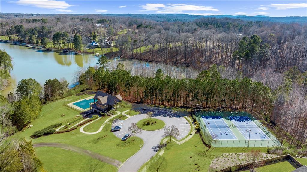 Dawsonville, Georgia, 30534, United States, 6 Bedrooms Bedrooms, ,6 BathroomsBathrooms,Residential,For Sale,1975306