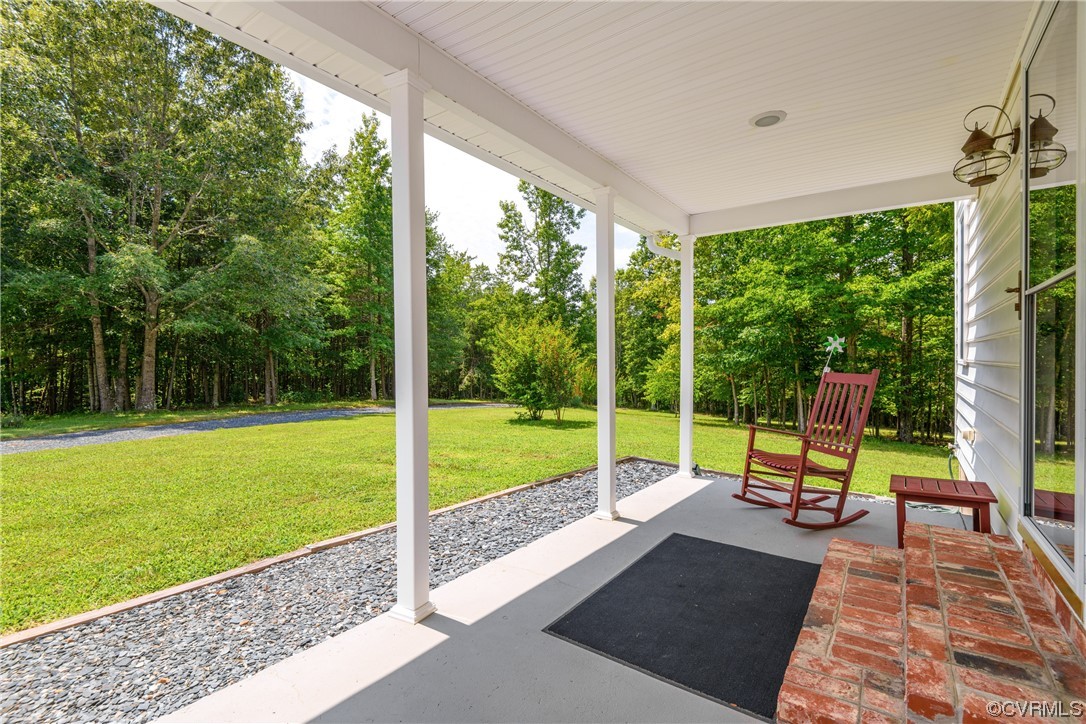 New Canton, Virginia, 23123, United States, 3 Bedrooms Bedrooms, ,2 BathroomsBathrooms,Residential,For Sale,1929008