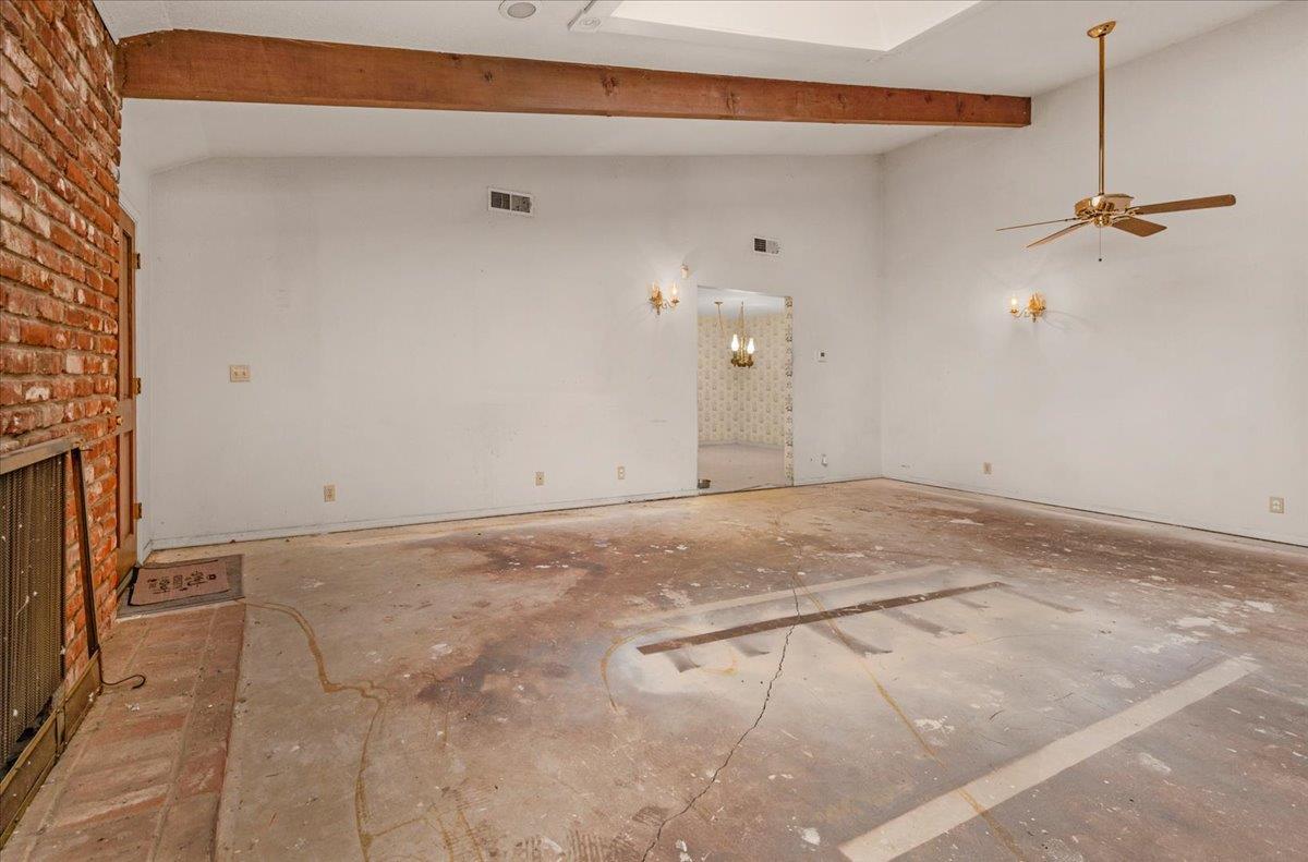 Fresno, California, 93711, United States, 3 Bedrooms Bedrooms, ,3 BathroomsBathrooms,Residential,For Sale,2001477