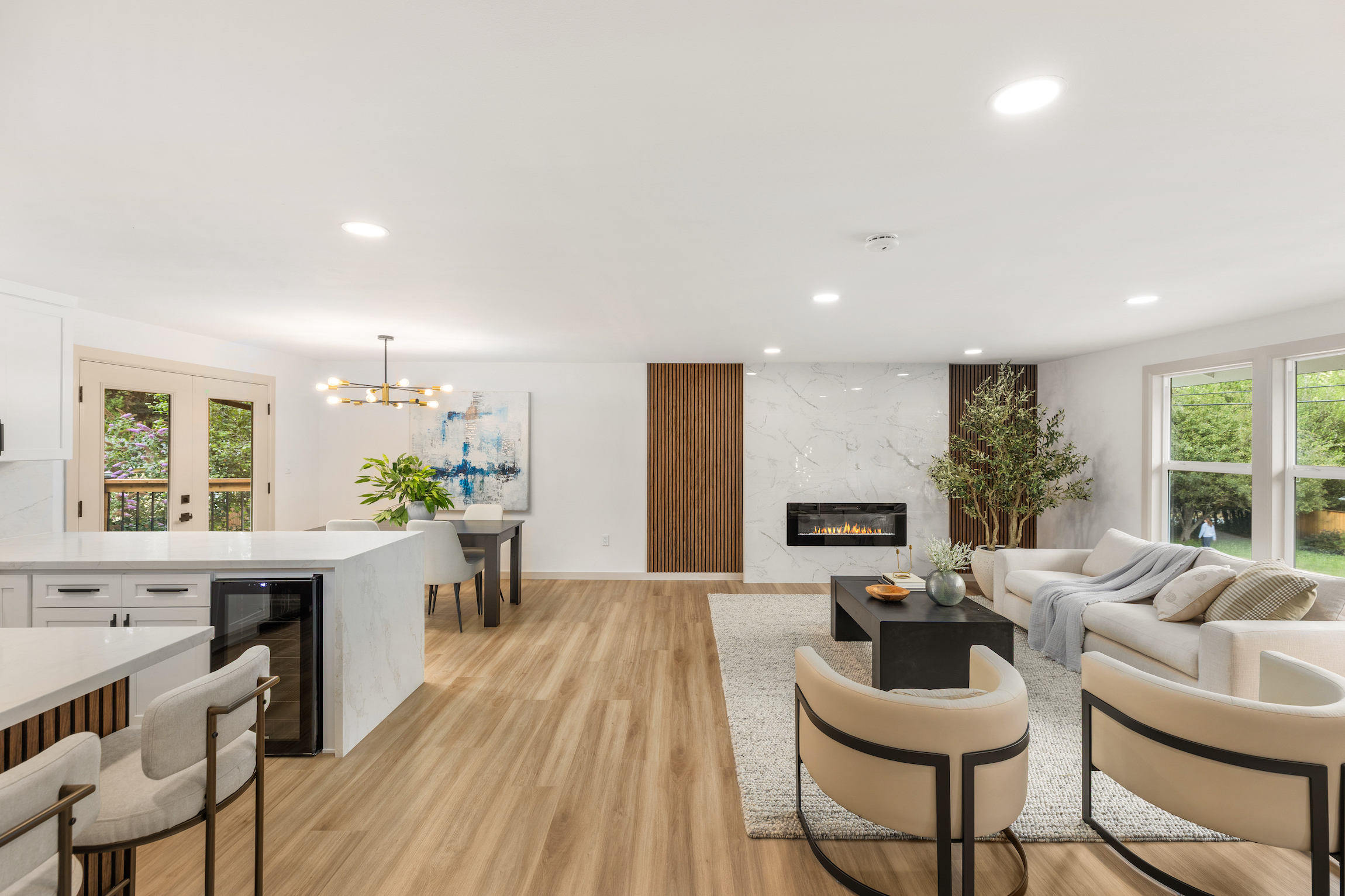  Renovated Modern Comfort in Lake Stevens - 物件實景